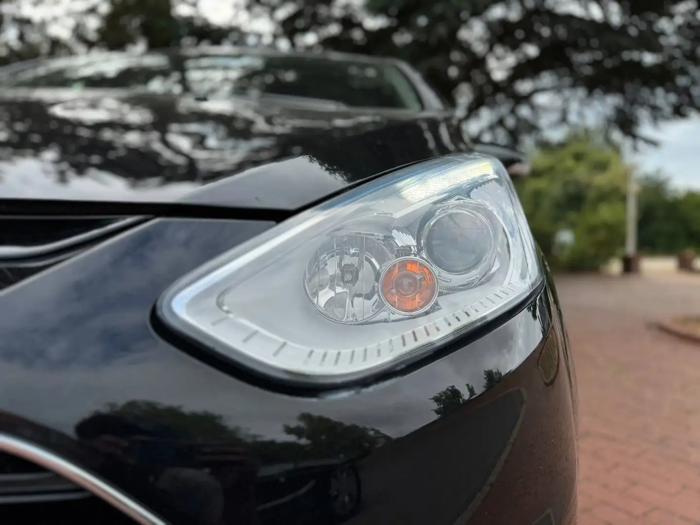 Ford B-Max B-MAX Titanium|LED TFL|Sitzhzg|Klimaaut|AUX/USB! Schwarz - 2