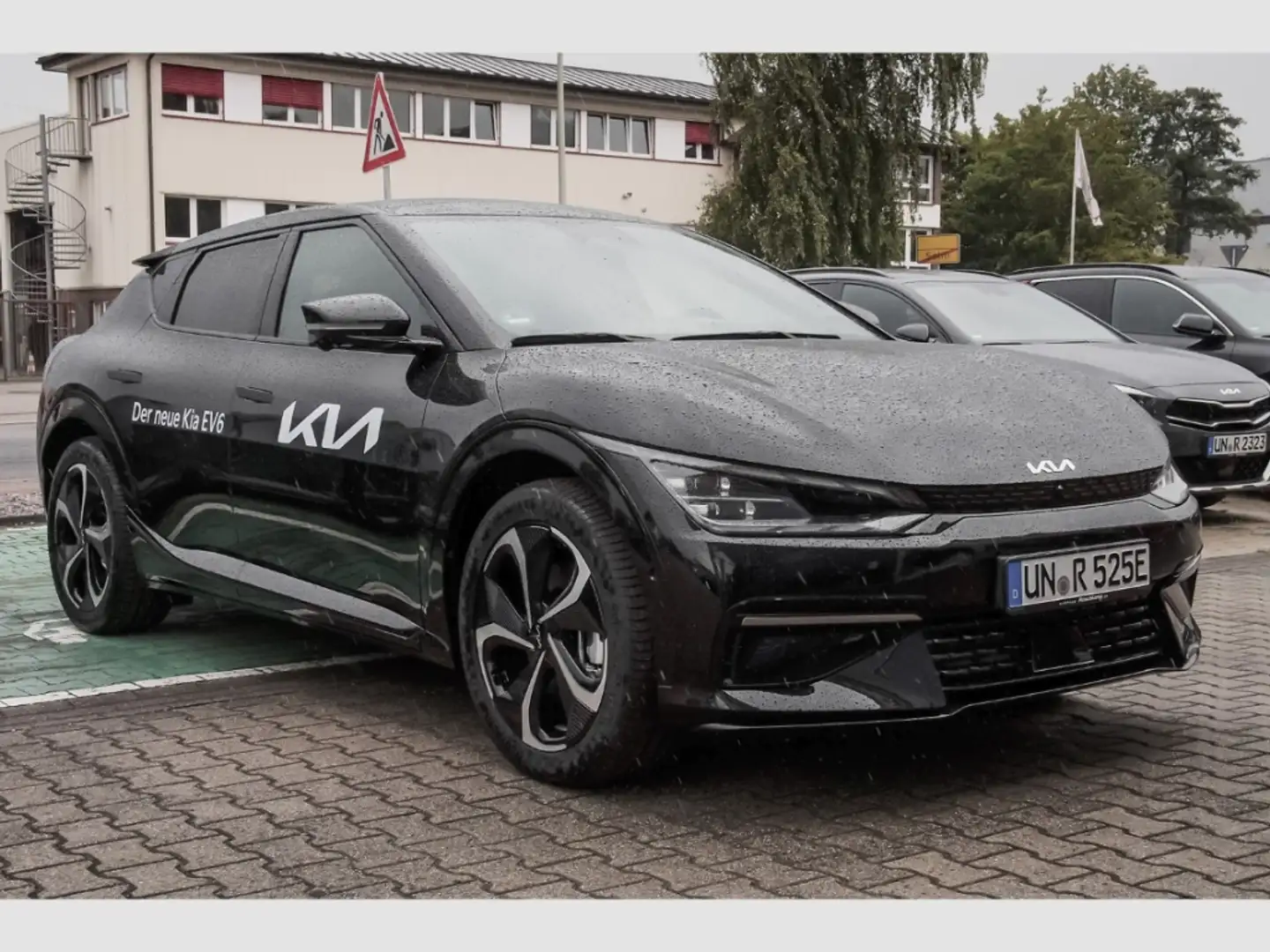 Kia EV6 GT Line 4WD Elektro HUD AHK Navi digitales Cockpit Schwarz - 2