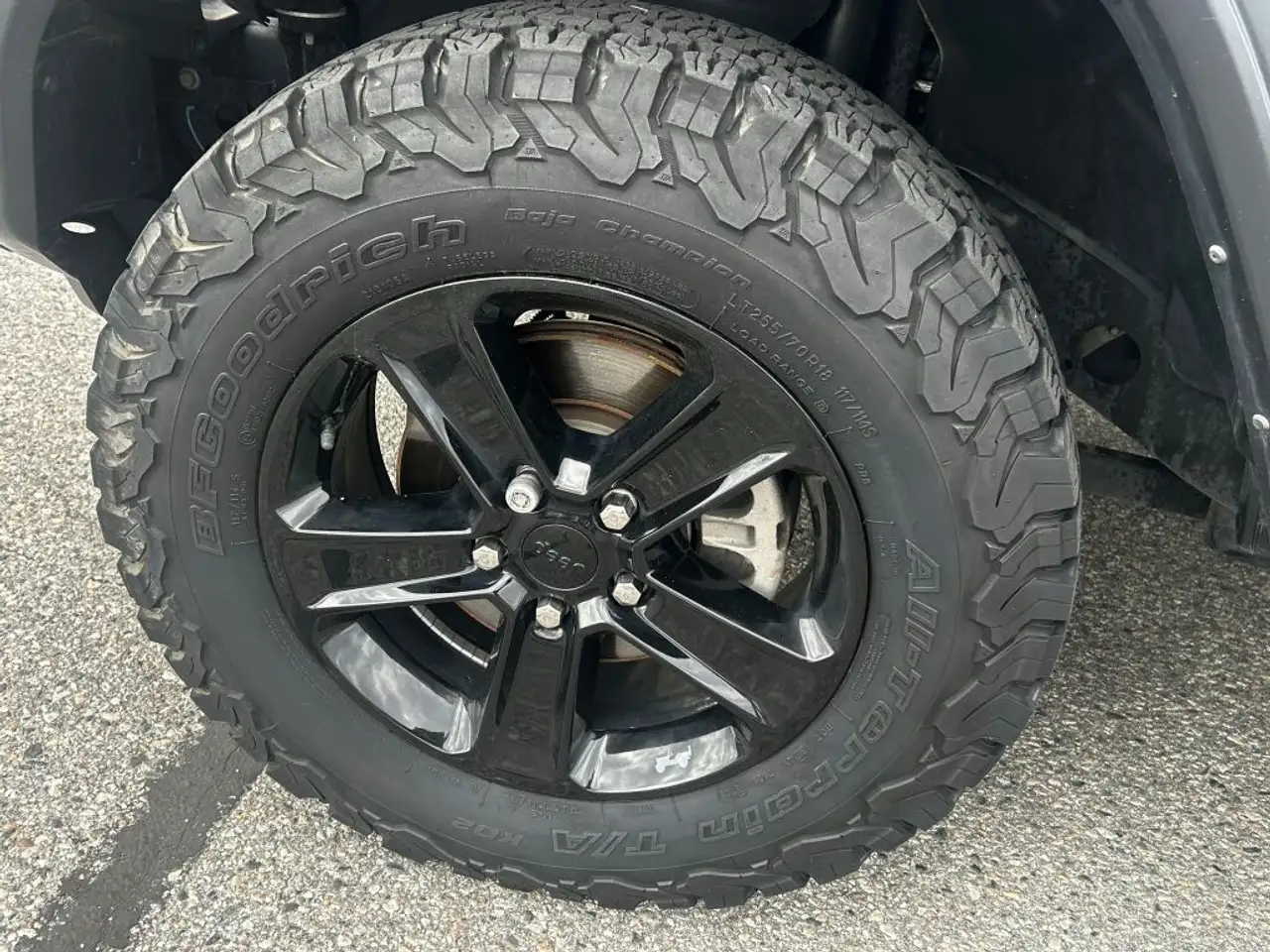 Jeep Wrangler photo Jeep Wrangler