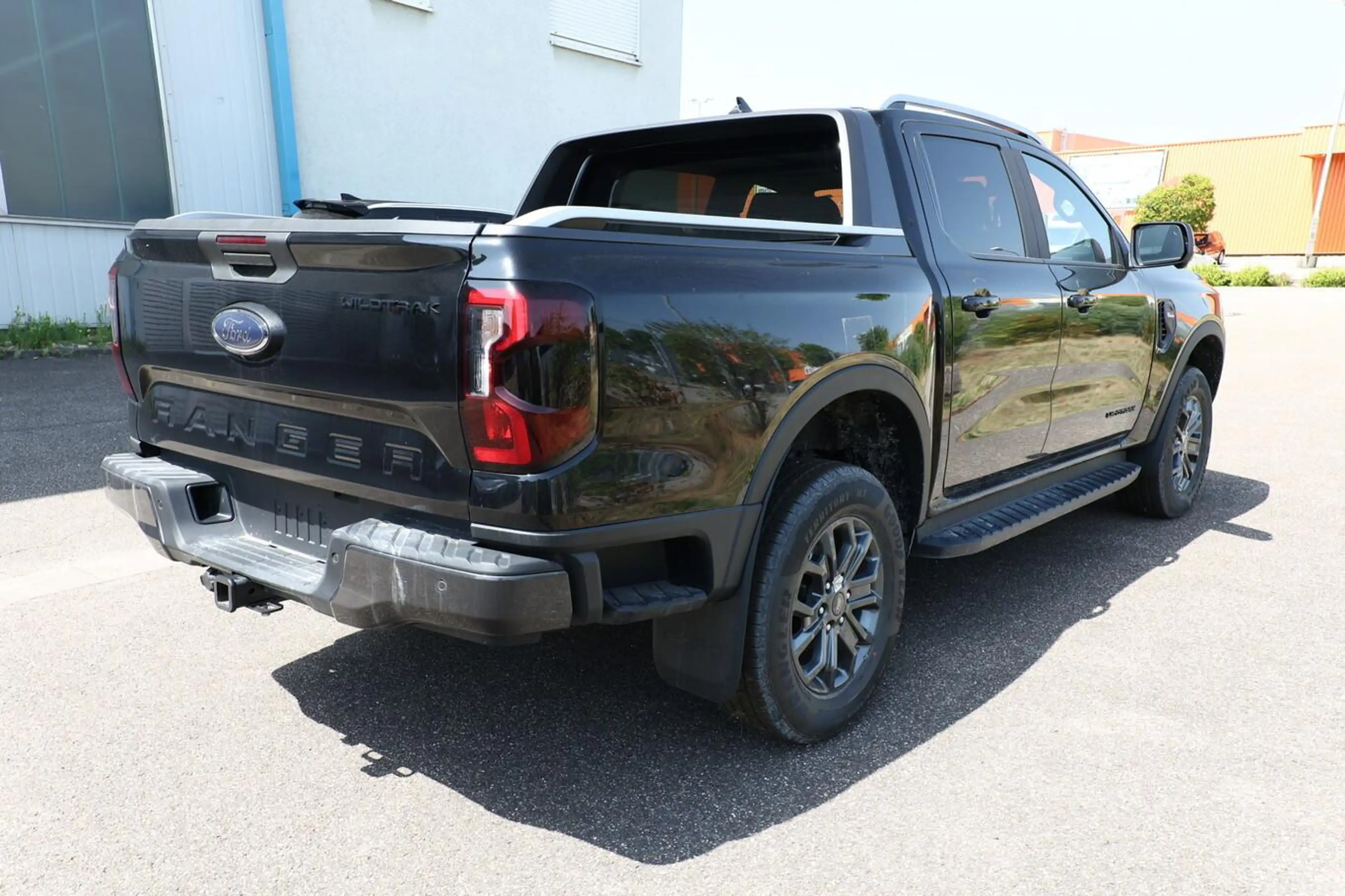 Ford Ranger Wildtrak DoKa el.Rollo ACC Kam360 SHZ 18Z 151 k... — photo 3