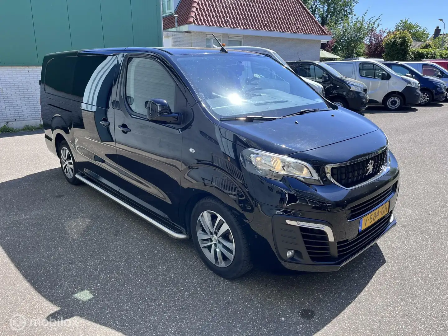 Peugeot Expert 231L 2.0 BlueHDI 120 PK Dubbele cabine 2 x schuifd Noir - 2