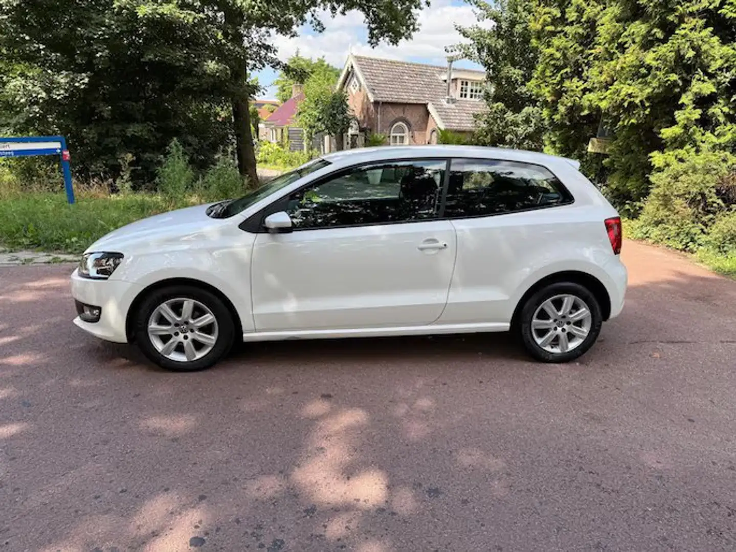 Volkswagen Polo Polo 1.4 Bifuel Trendline Blanc - 2