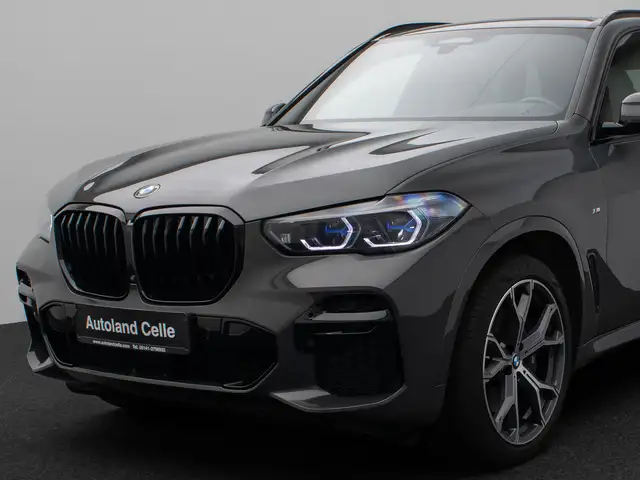 BMW X5 view 17