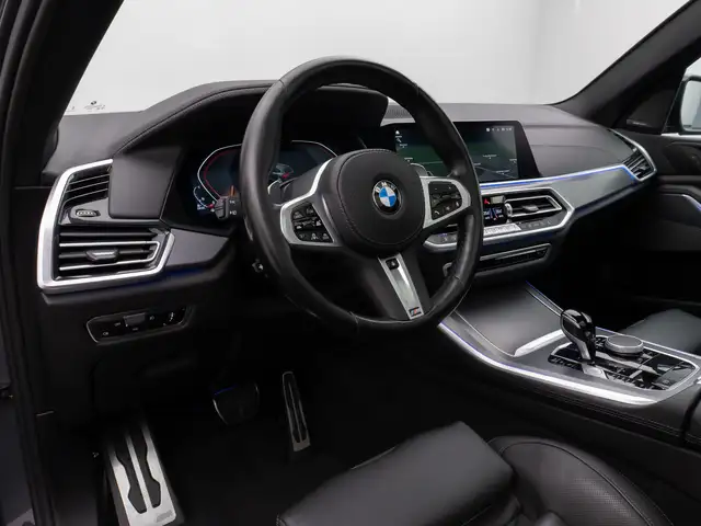 BMW X5 view 21