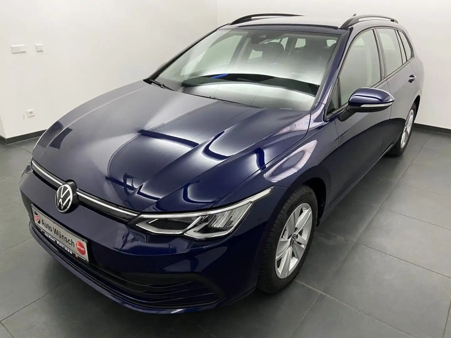 Volkswagen Golf Variant 1.0 eTSI DSG Life  Navi#ACC#R-Kam#AHK#Lenkr-hzg. Bleu - 1
