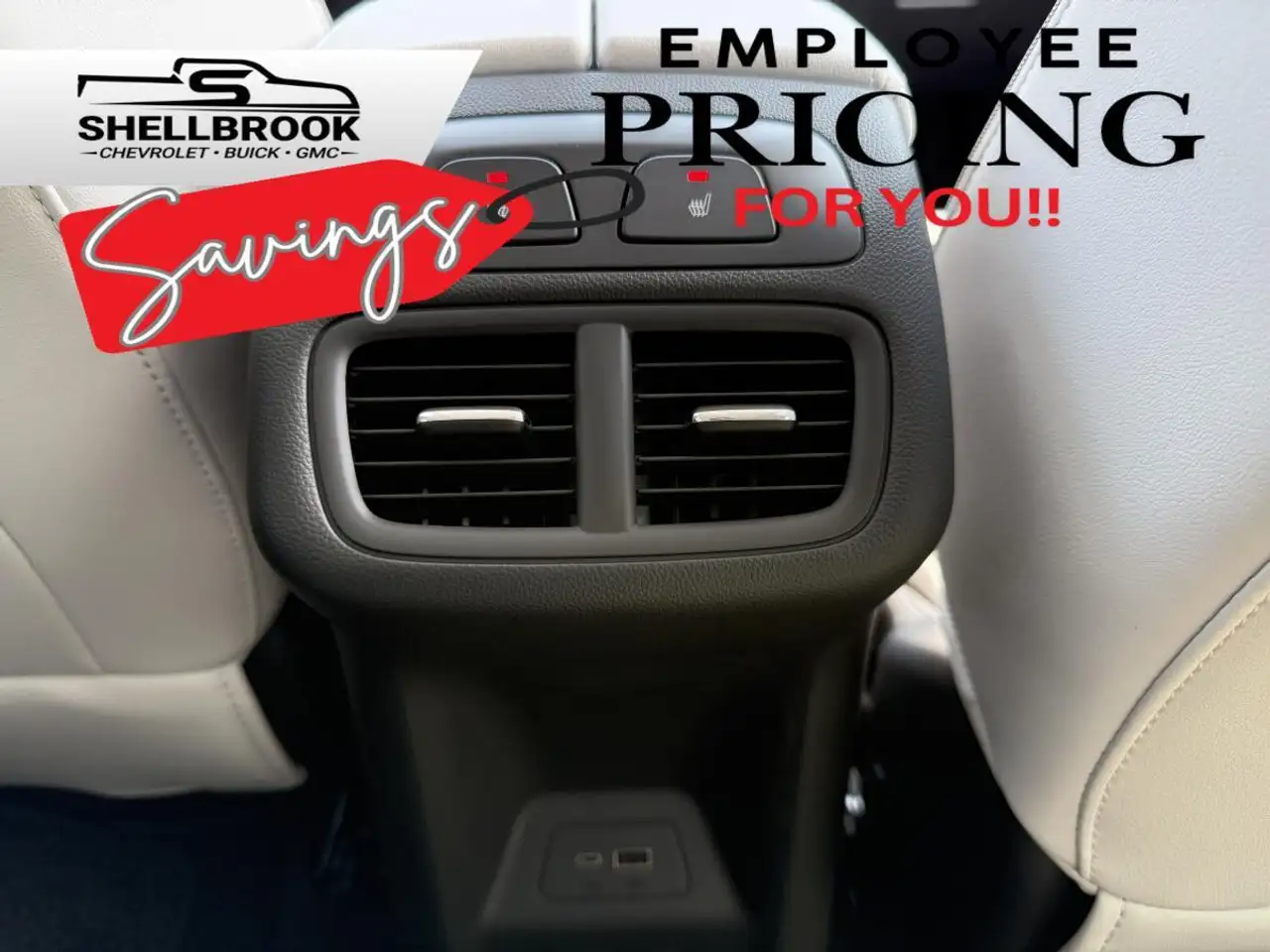 Buick Envision photo Buick Envision