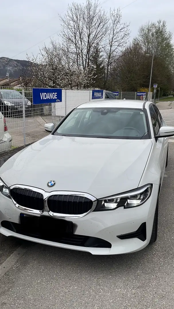 BMW 318 SERIE 3 G20 (10/2018)  150 ch BVA8 Lounge Blanc - 1