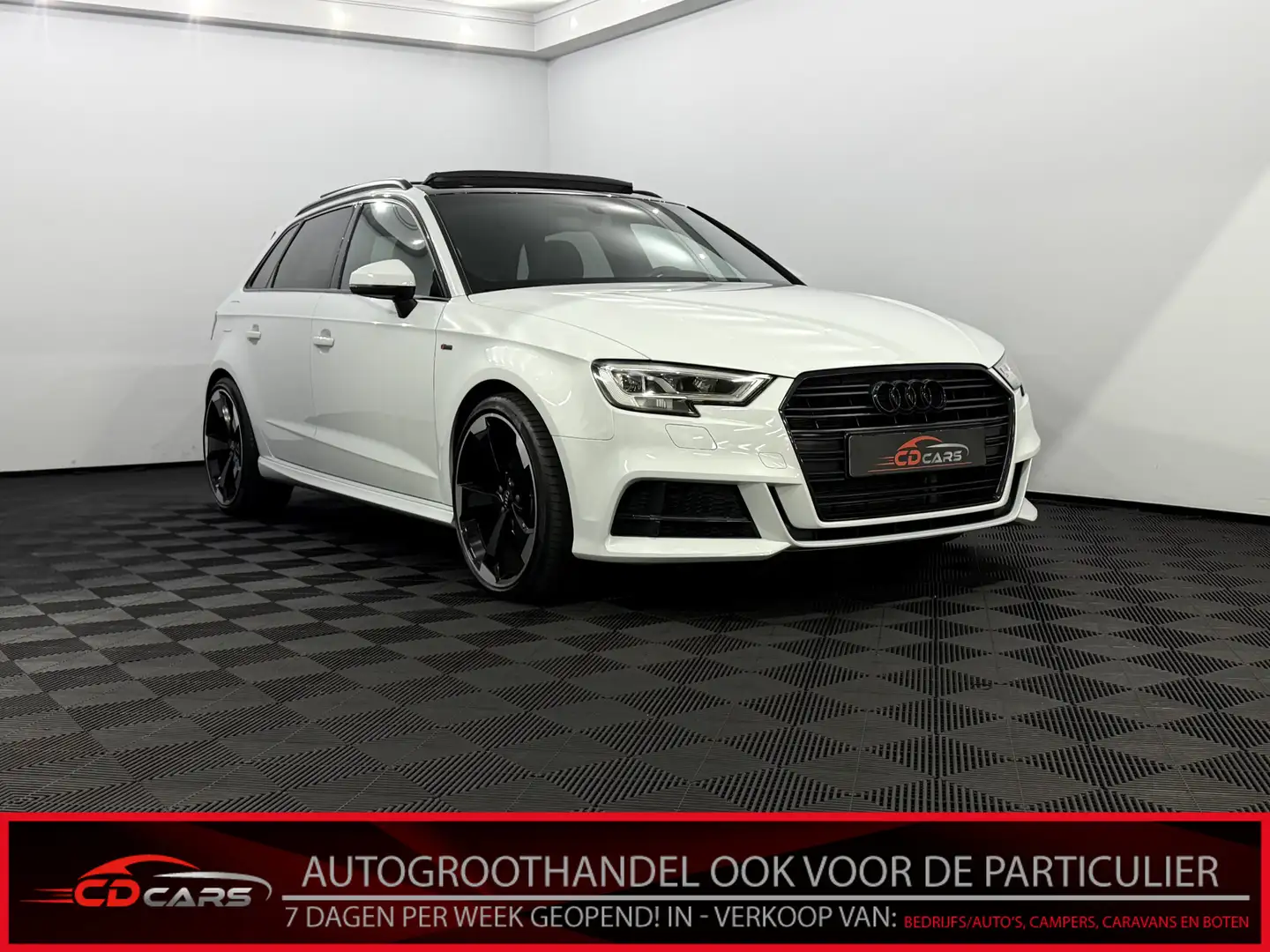 Audi A3 Sportback 35 TFSI S-line 3x S-line, Pano, Half led Blanc - 1