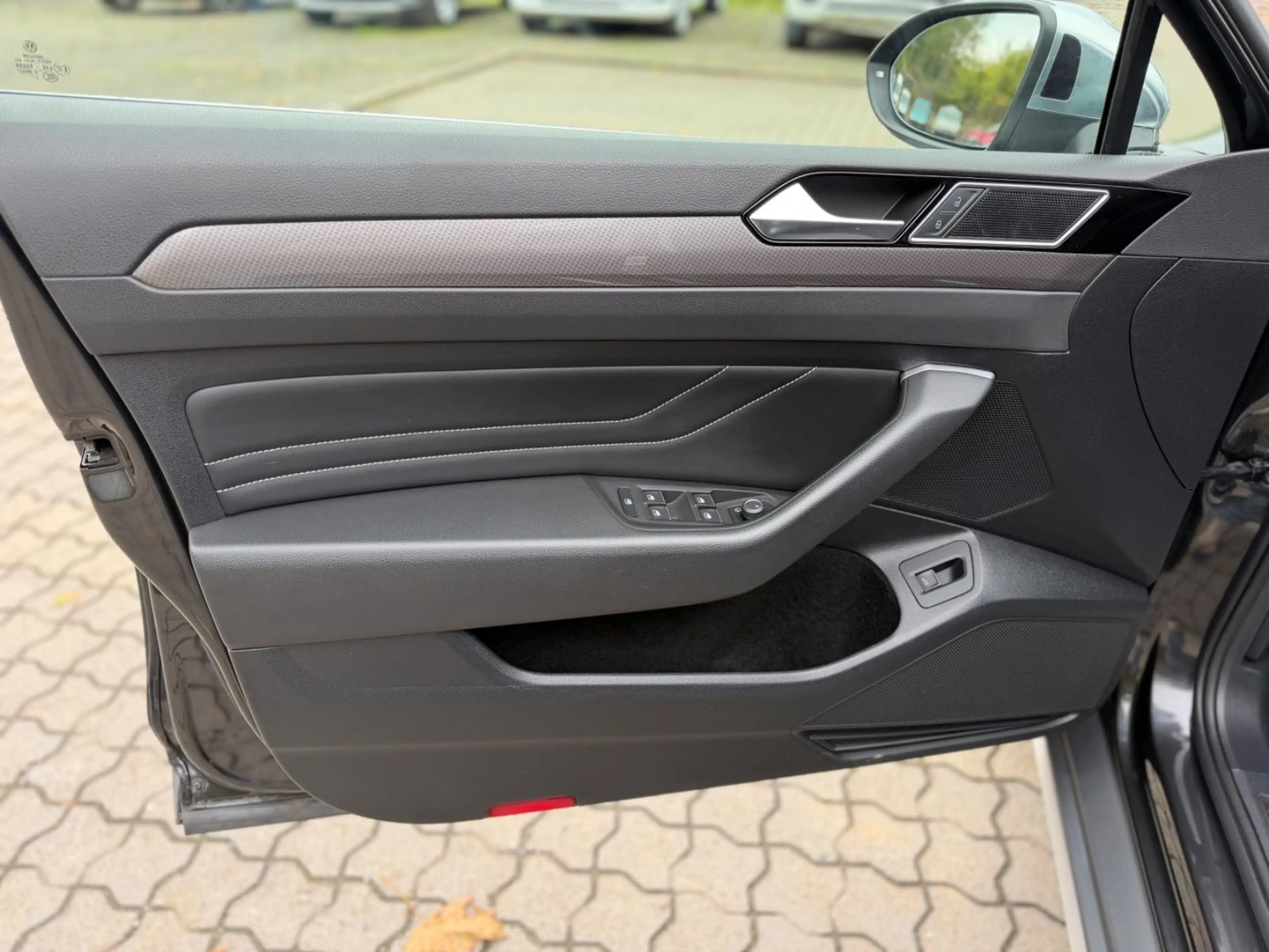 Volkswagen Passat Alltrack 2.0 TDI *DSG *4Motion *90 PS — photo 12