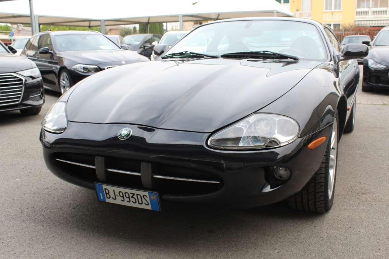 Jaguar XK8 4.0 Coupé