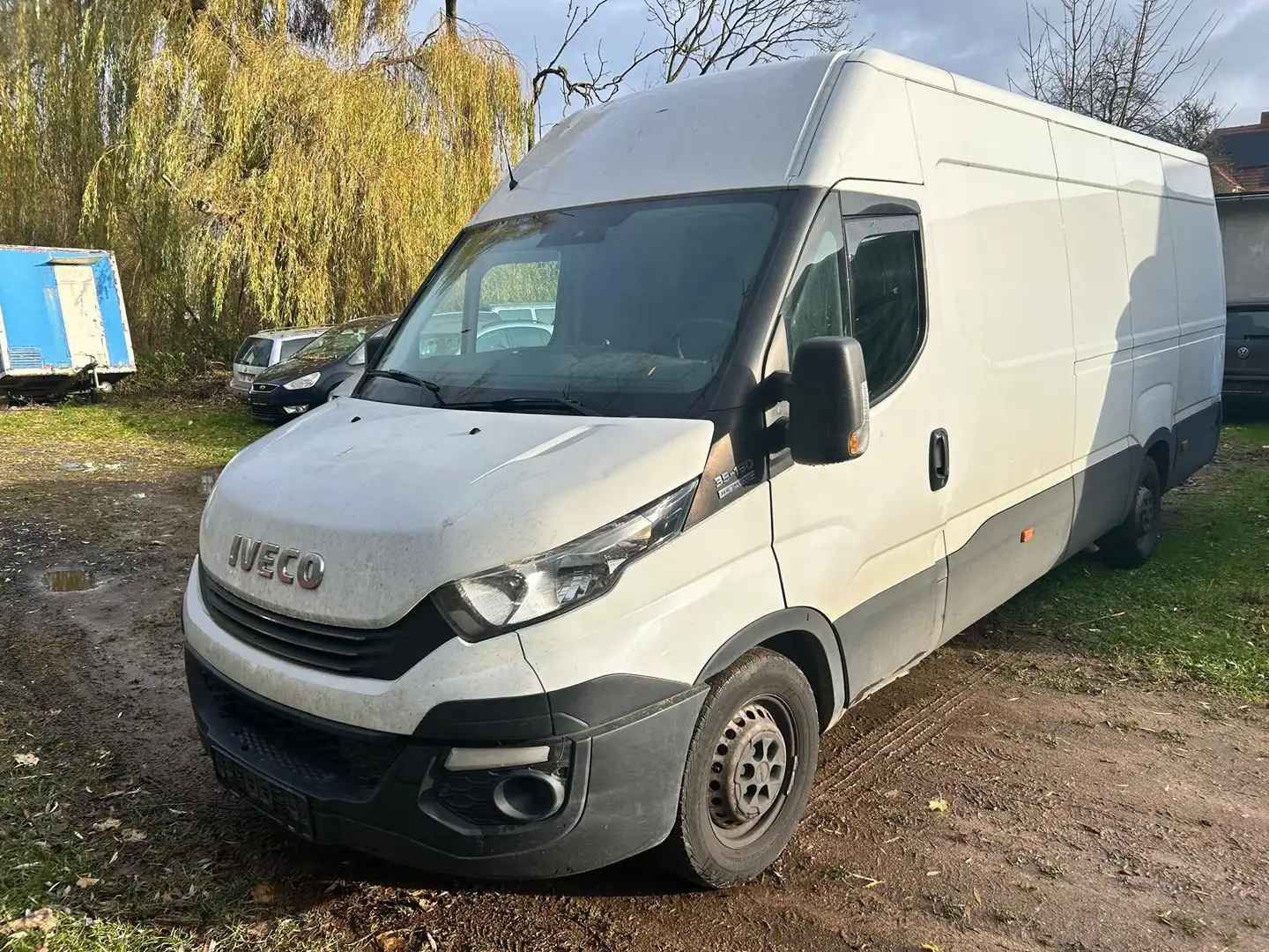 Iveco Daily HKa 35 S ... V Radstand 4100 Blanc - 1