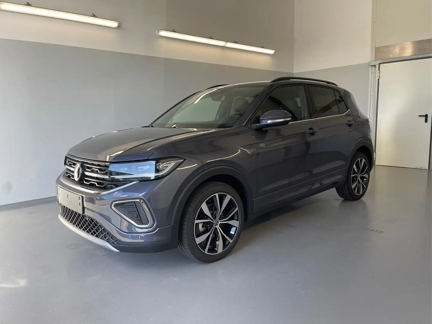 Volkswagen T-Cross R-Line 115PS DSG AHK+IQ.Light+Keyless+Alu18+Kam... Grau - 1
