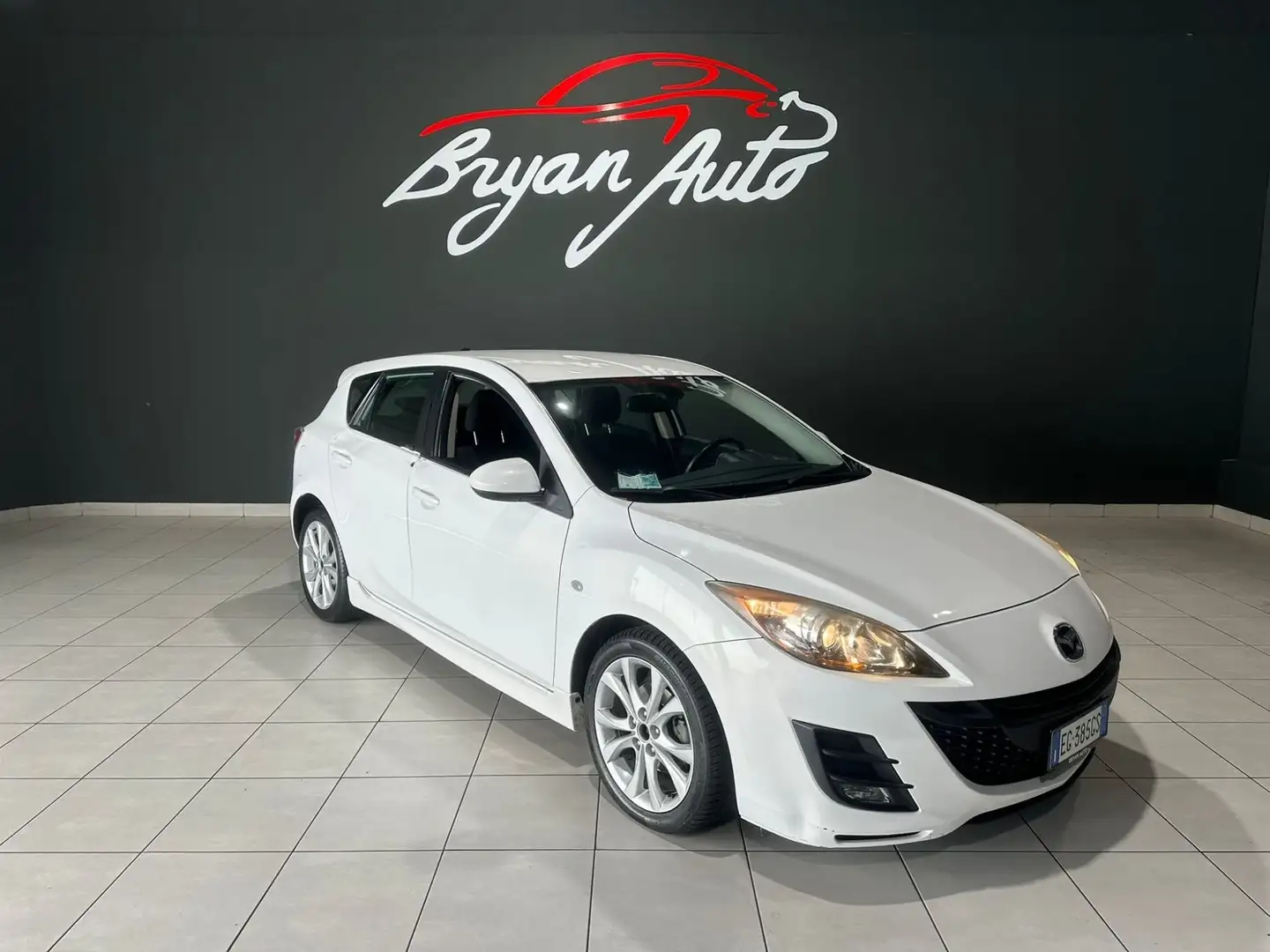 Mazda 3 5p 1.6 TD DYNAMIC - 2