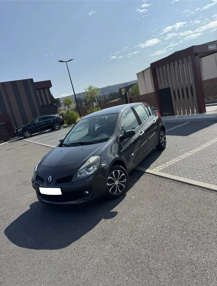Renault Clio 1.2 16V 75 Expression