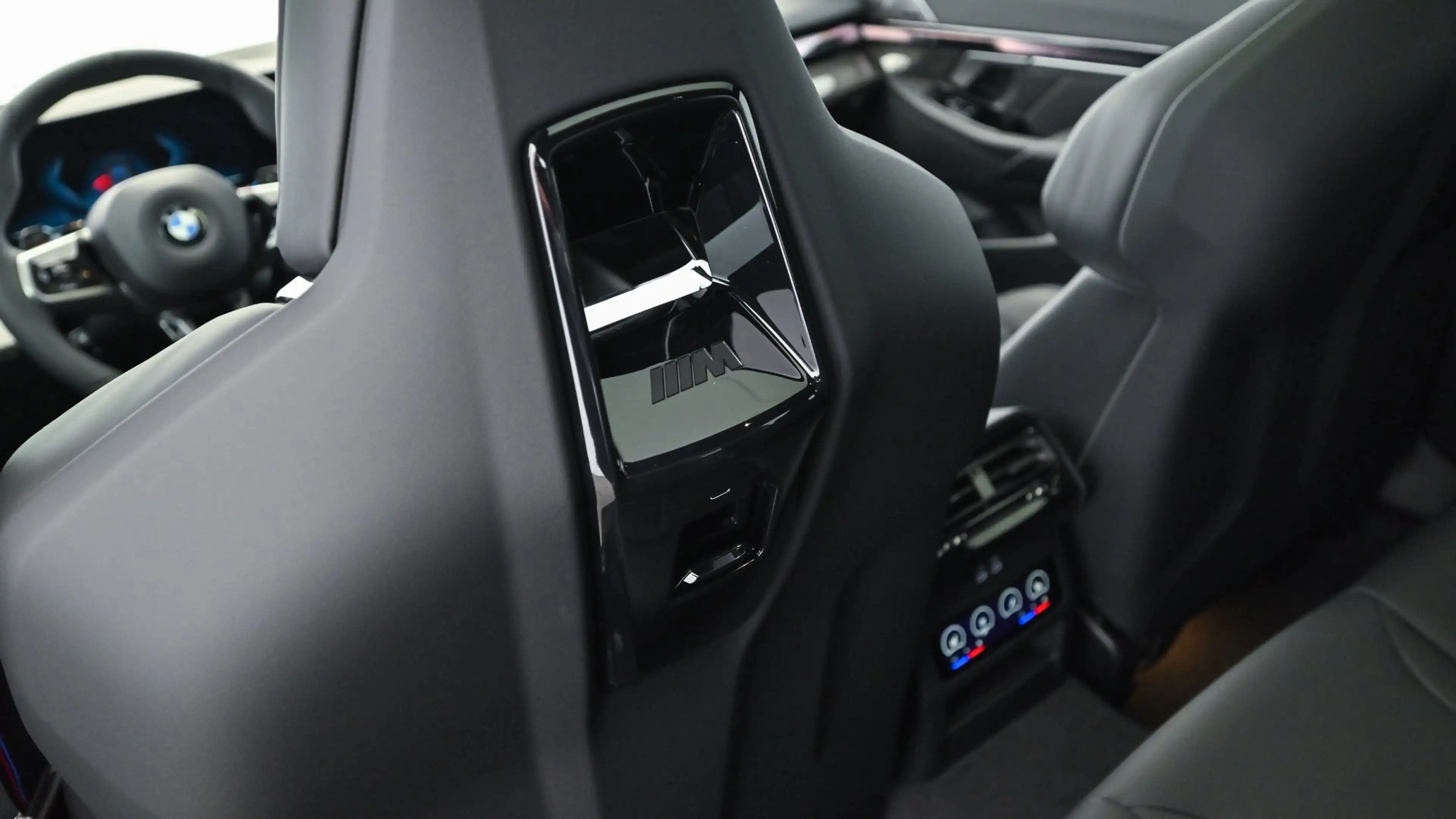 BMW 540 d xDrive *M-Paket Pro/AHK/Bower&Wilkins/Paket Care/Pano/M-Sitze/Head-Up/360°/Adapt. LED/Innovationsp — photo 13