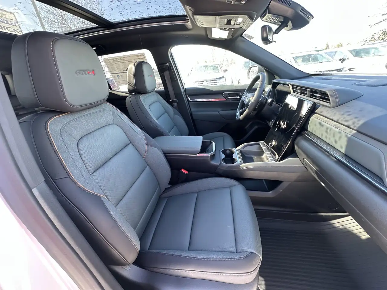 GMC Terrain снимка GMC Terrain