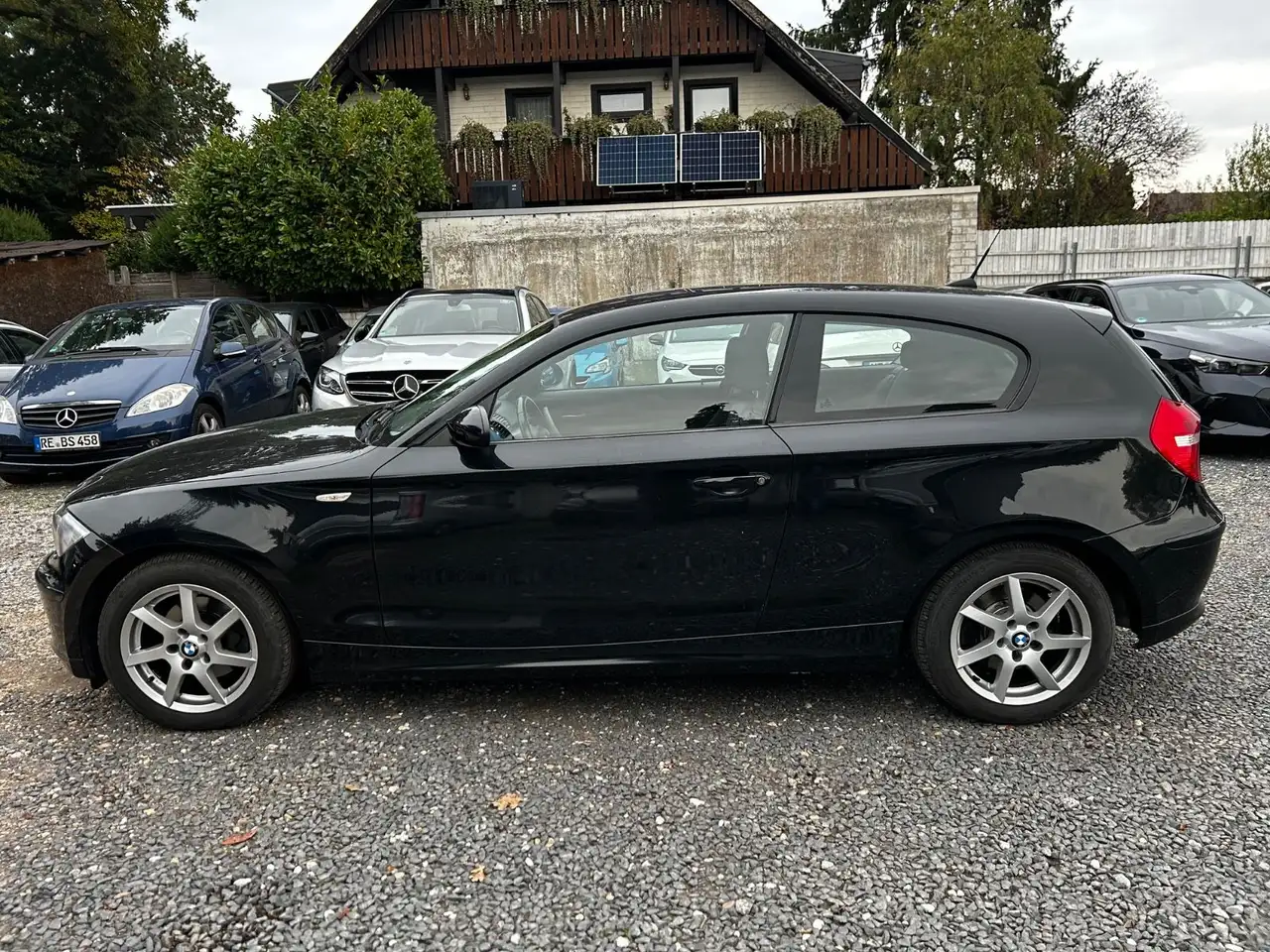 BMW 118i PACK ADVANTAGE - 143ch - 84 000KMS - VOLANT EN CUIR - CARNET D'ENTRETIEN