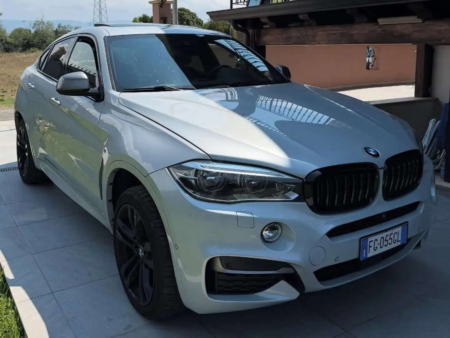 BMW X6 M X6 M50d auto Bianco - 1
