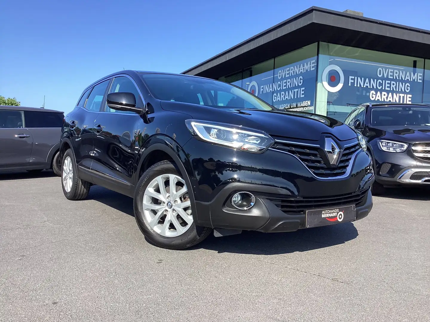Renault Kadjar 1.2TCe/1steEig/77000km/Navi/Clim/Pdc/Cruise/Alu... Noir - 1