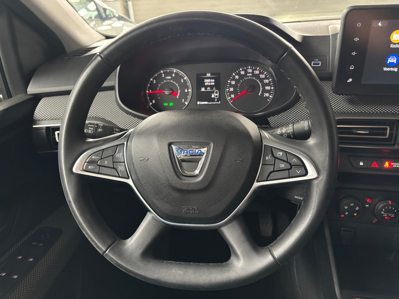 Dacia Sandero 1.0 TCe 90 CAMERA APPLE CARPLAY CRUISE CONTROL — photo 13