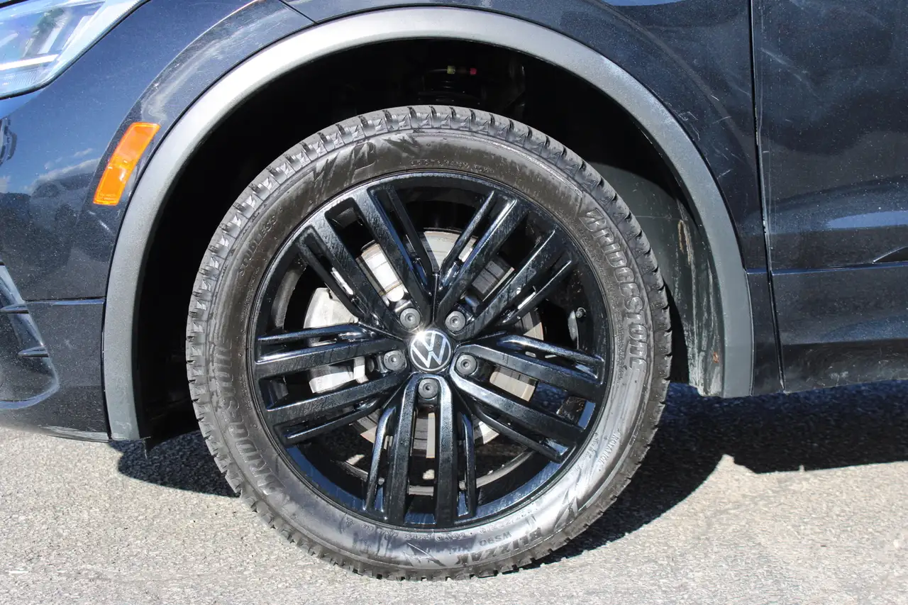 Volkswagen Tiguan снимка Volkswagen Tiguan