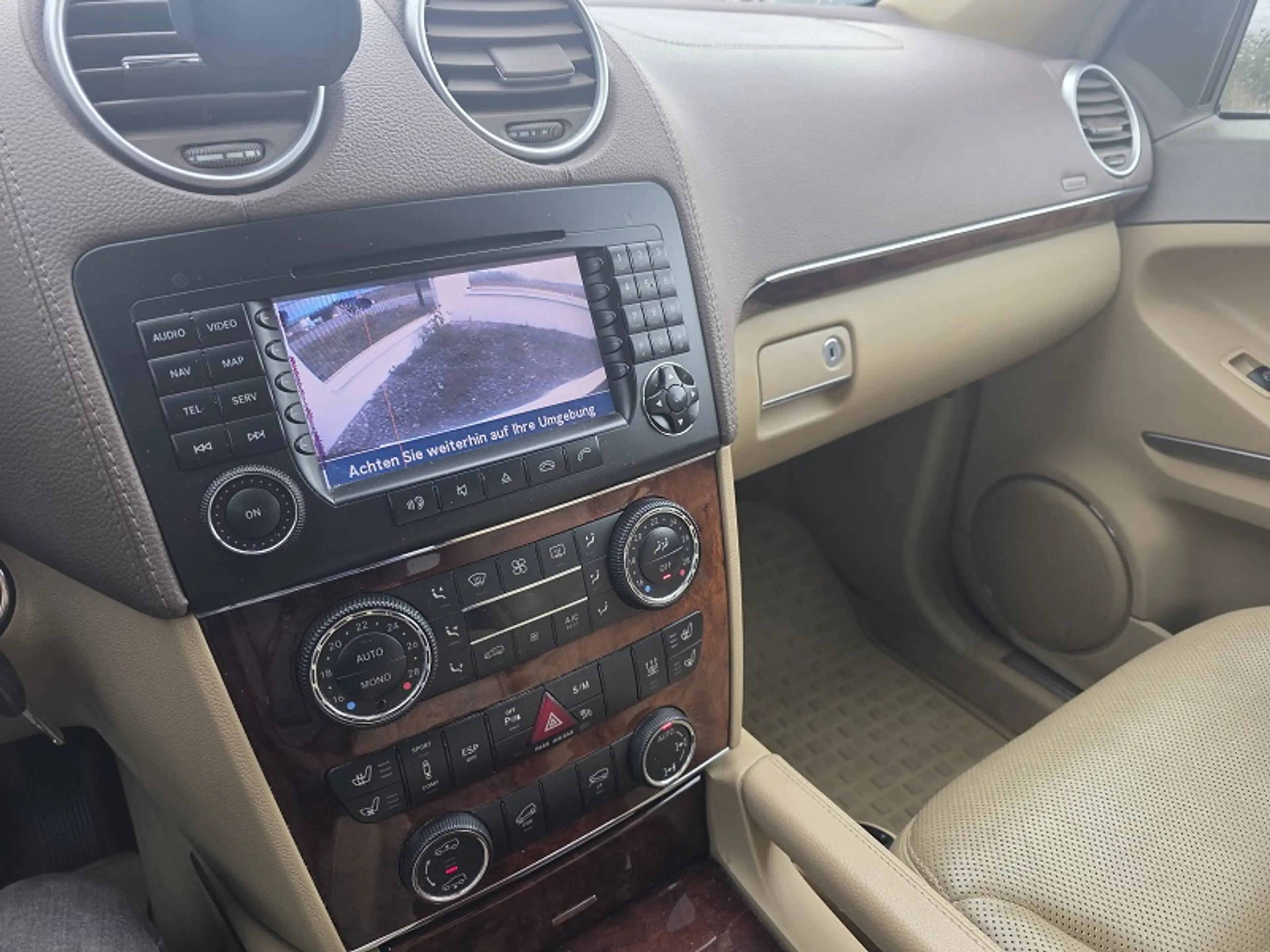 Mercedes-Benz GL 320 GL 320 CDI 4Matic — photo 12