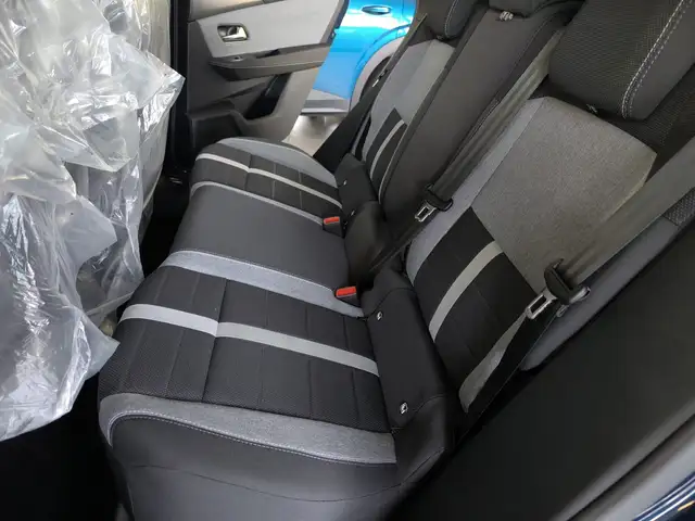 Opel Grandland view 13