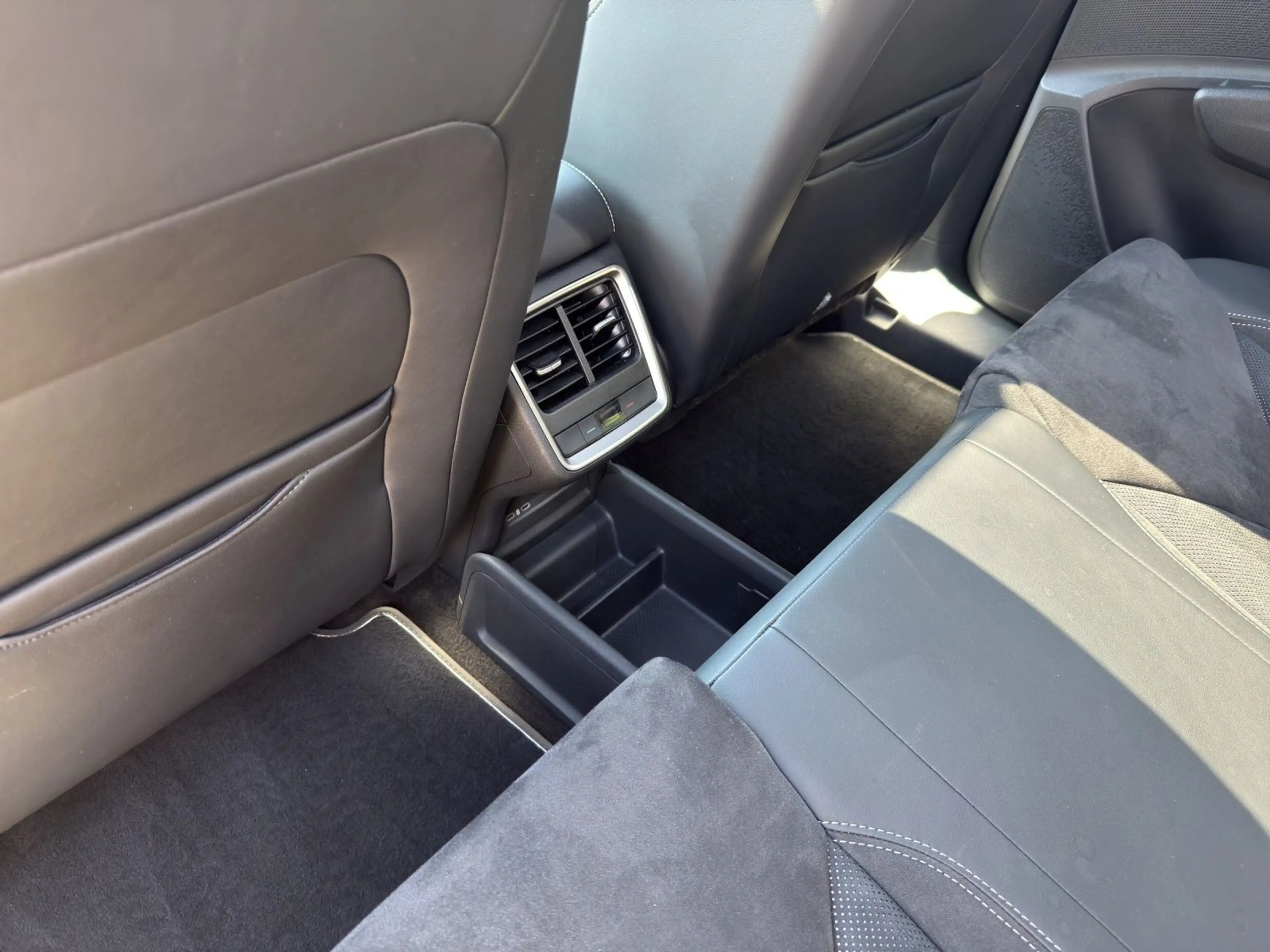 Skoda Enyaq Coupé 85 Sportline NAVI+ACC+MATRIX LED+HUD — photo 21