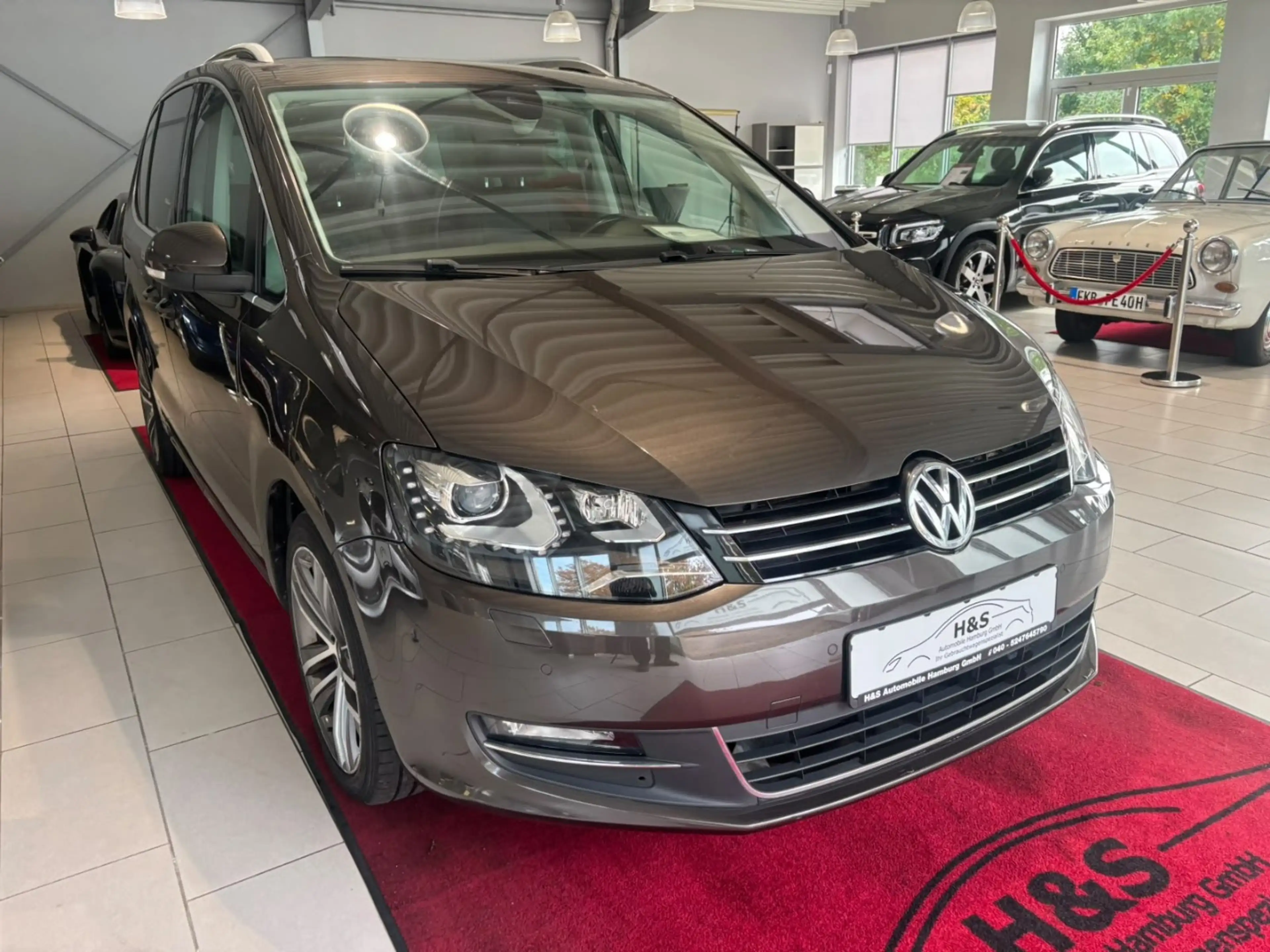 Volkswagen Sharan Highline BMT 2.0 TDI *PANO/7-SITZER/AHK* — photo 8