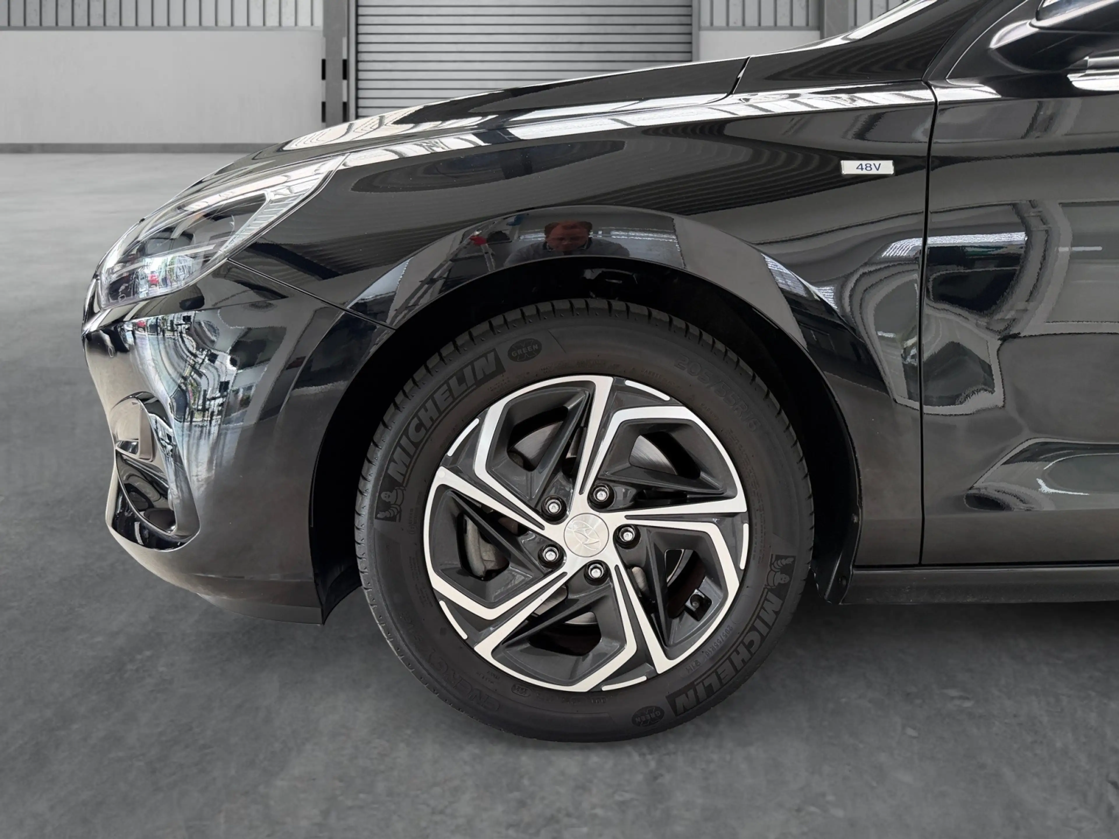 Hyundai i30 INTRO EDITION MILD HYBRID AUTOMATIK+NAVI+LED — photo 15