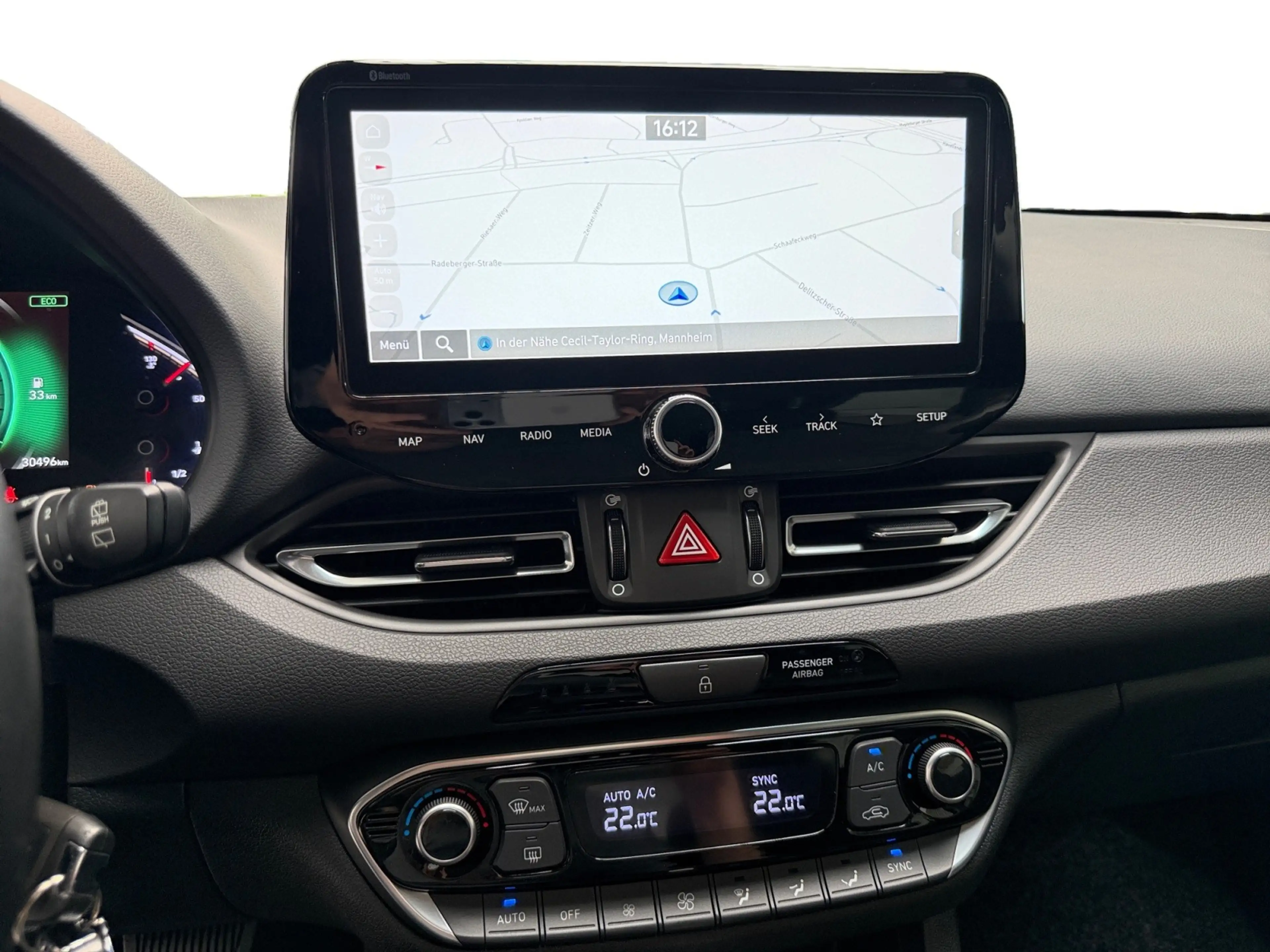 Hyundai i30 INTRO EDITION MILD HYBRID AUTOMATIK+NAVI+LED — photo 11