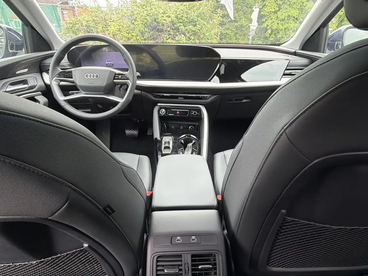 Audi Q5 снимка Audi Q5