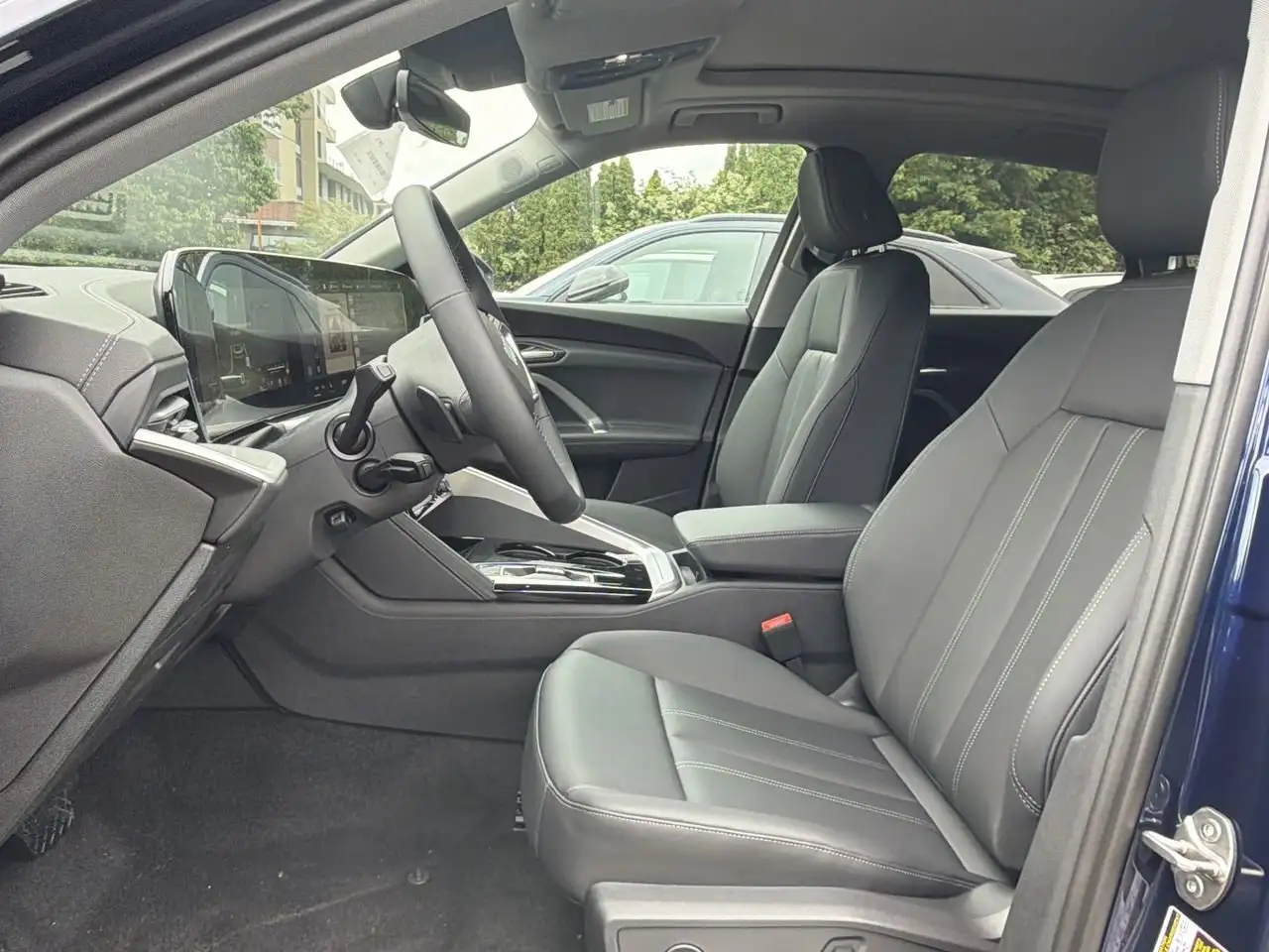 Audi Q5 снимка Audi Q5