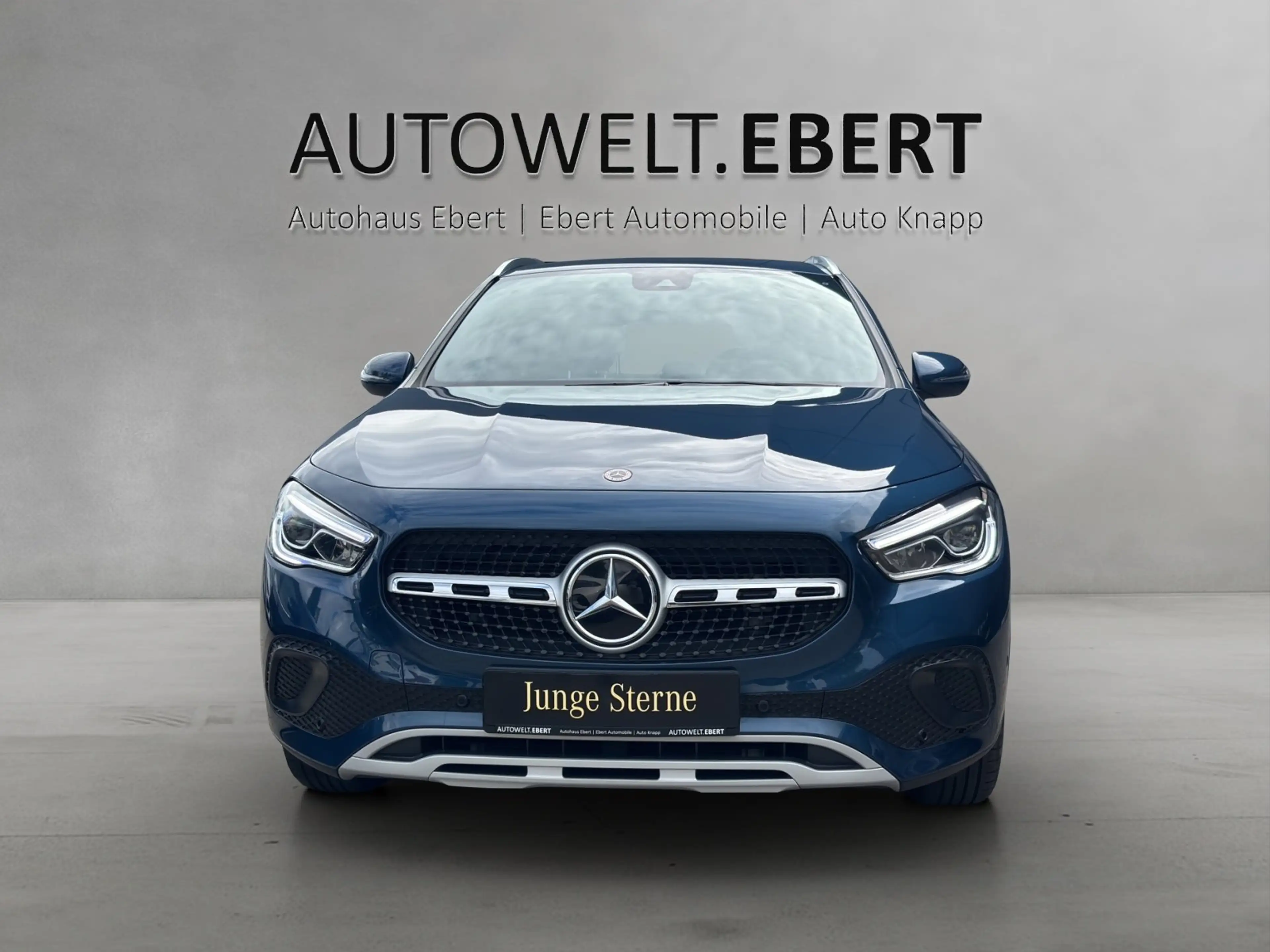 Mercedes-Benz GLA 180 d Style AdvancedMBUX Business LED Kamera — photo 5