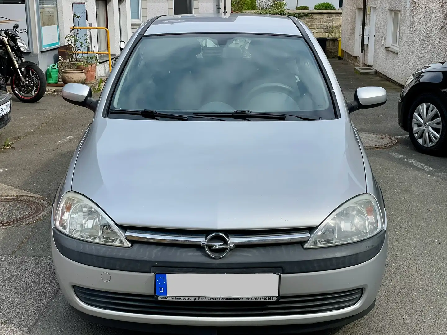 Opel Corsa 1.2 16V Plateado - 2
