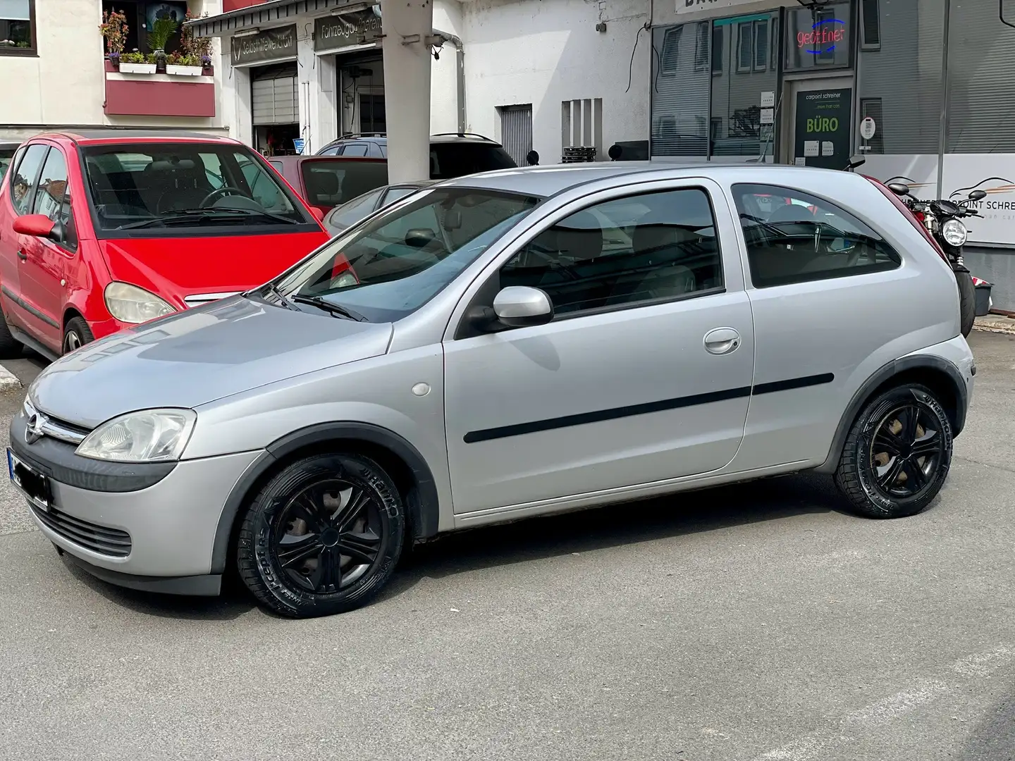 Opel Corsa 1.2 16V Plateado - 1