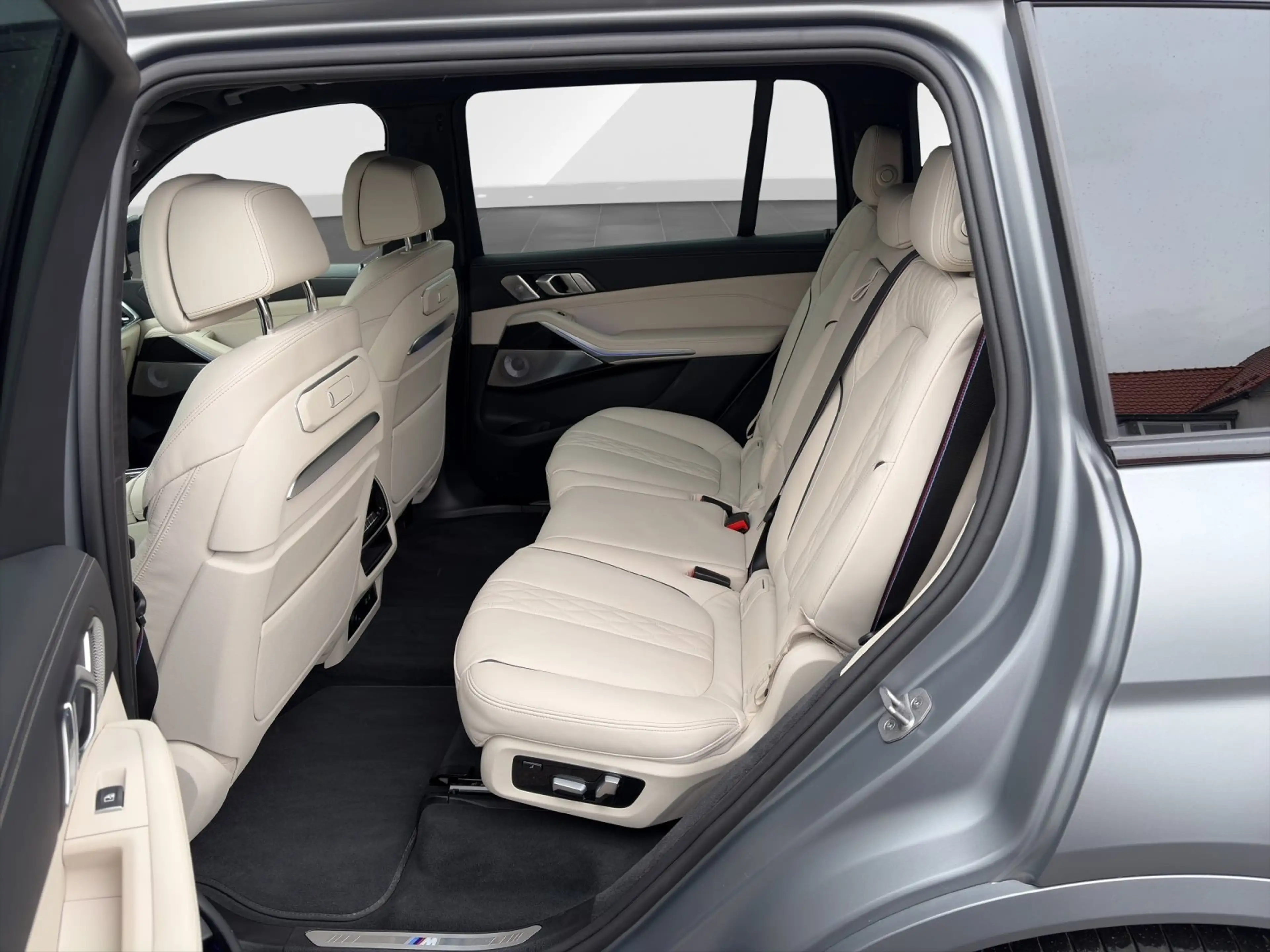 BMW X7 xDrive40d | M Sport Pro| Frozengrey| UPE 149.380,- — photo 13