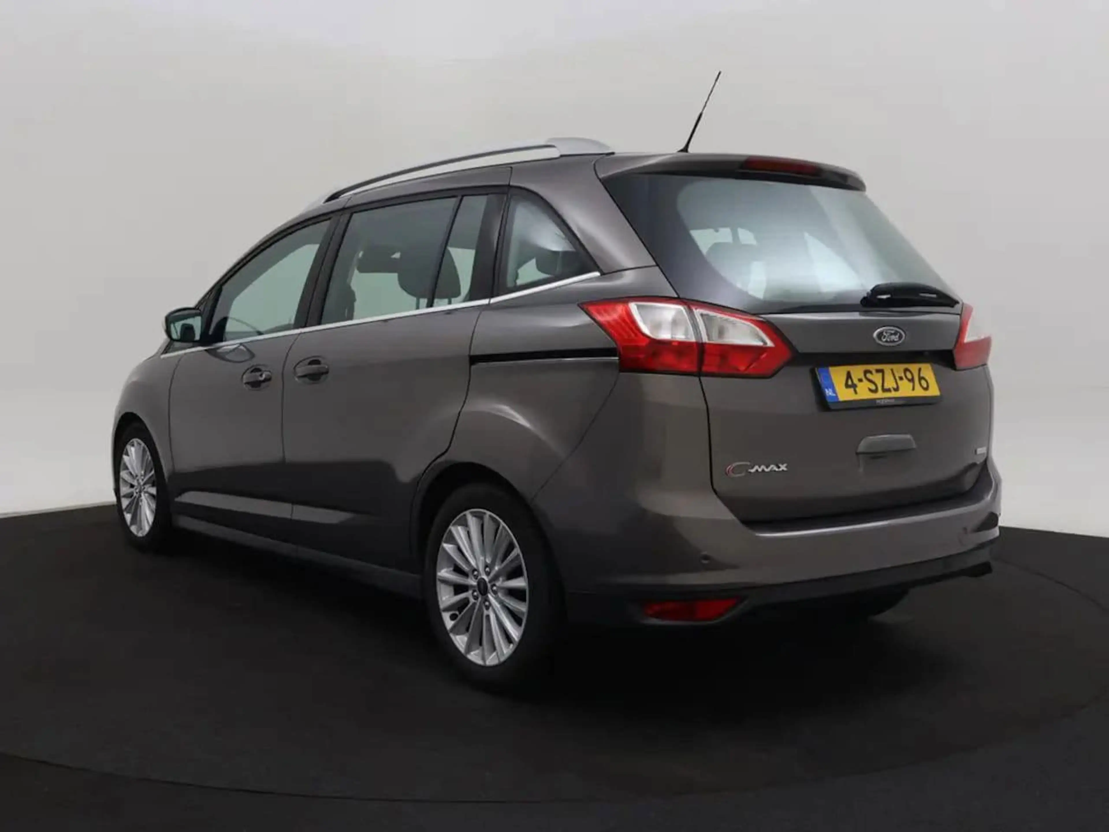 Ford Grand C-Max 1.0 Titanium — photo 5