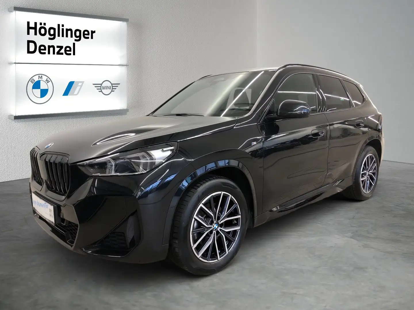 BMW X1 X1 sDrive18d Schwarz - 2