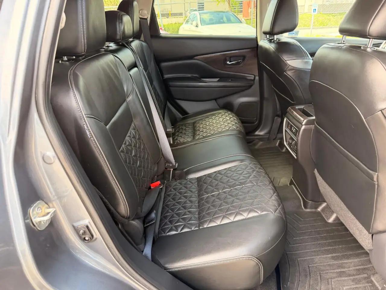 Nissan Murano снимка Nissan Murano