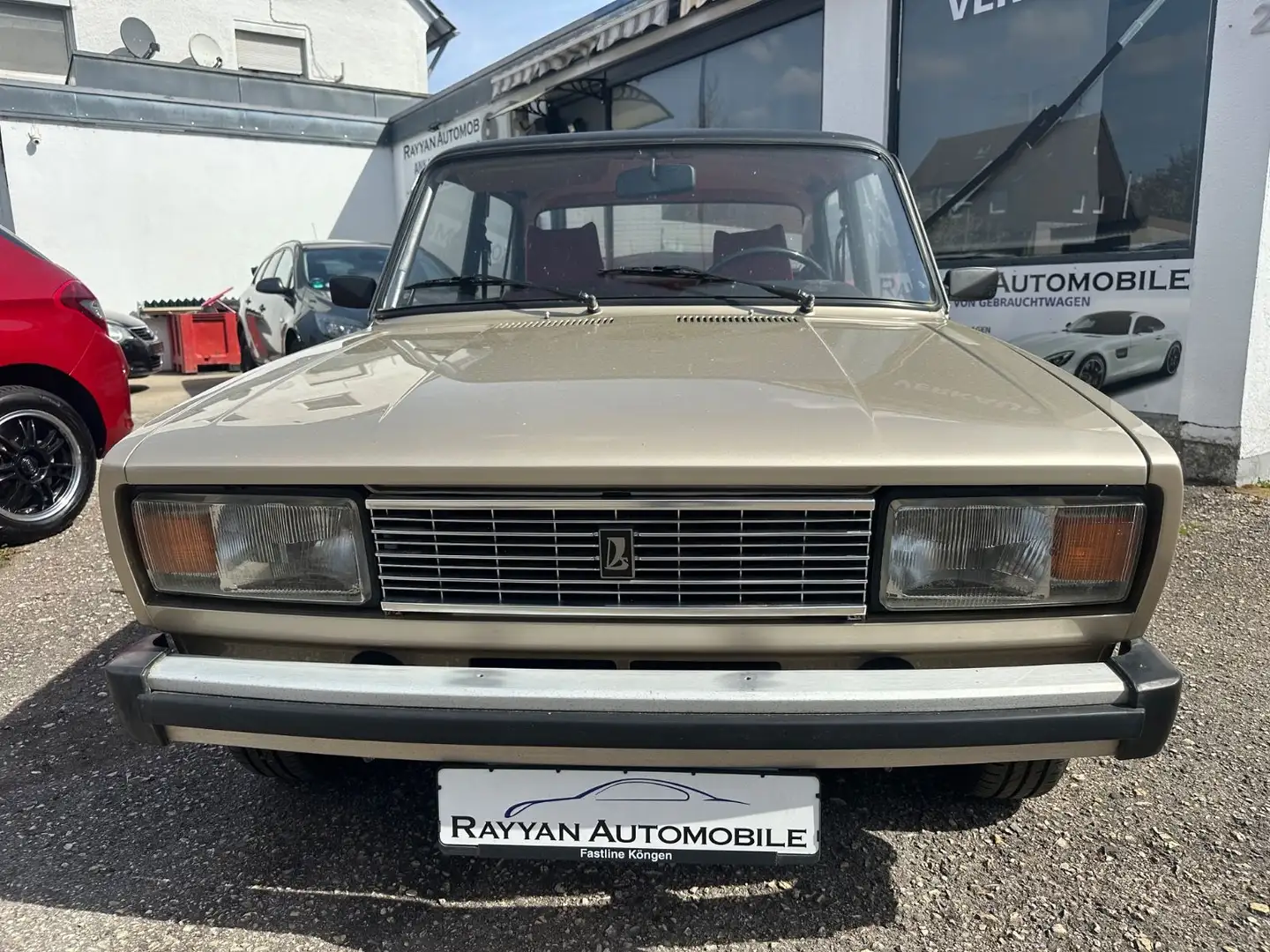 Lada Nova *TÜV-neu Gold - 2