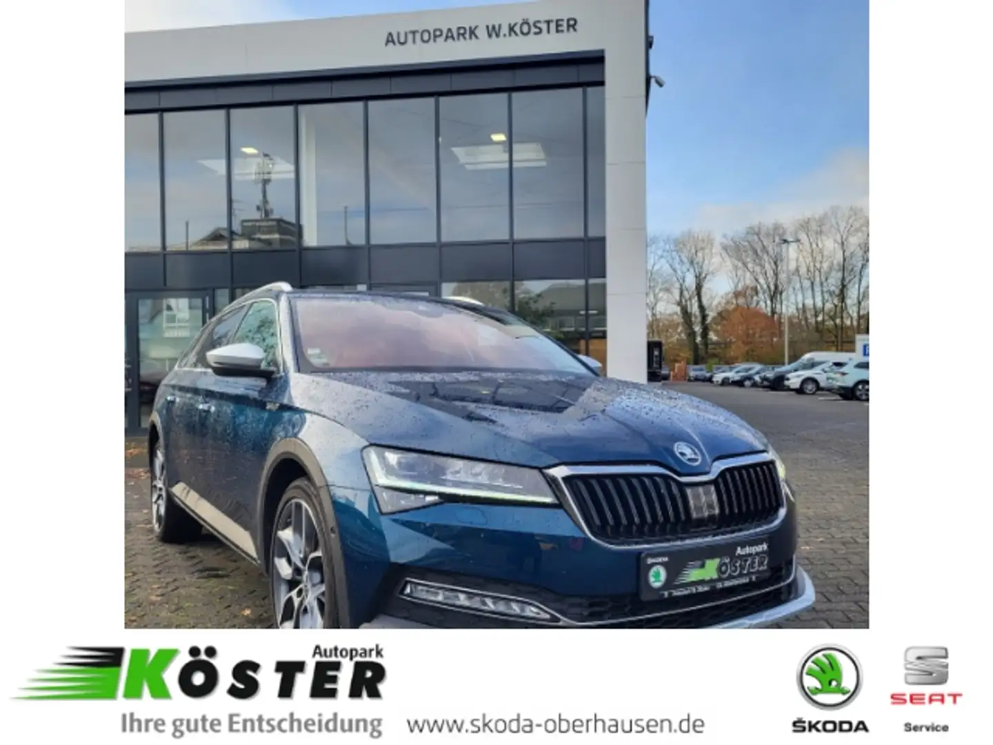 Skoda Superb Combi Scout 2.0 TDI7 G DSG 4X4*AHK*ACC*DCC*PANO Bleu - 1