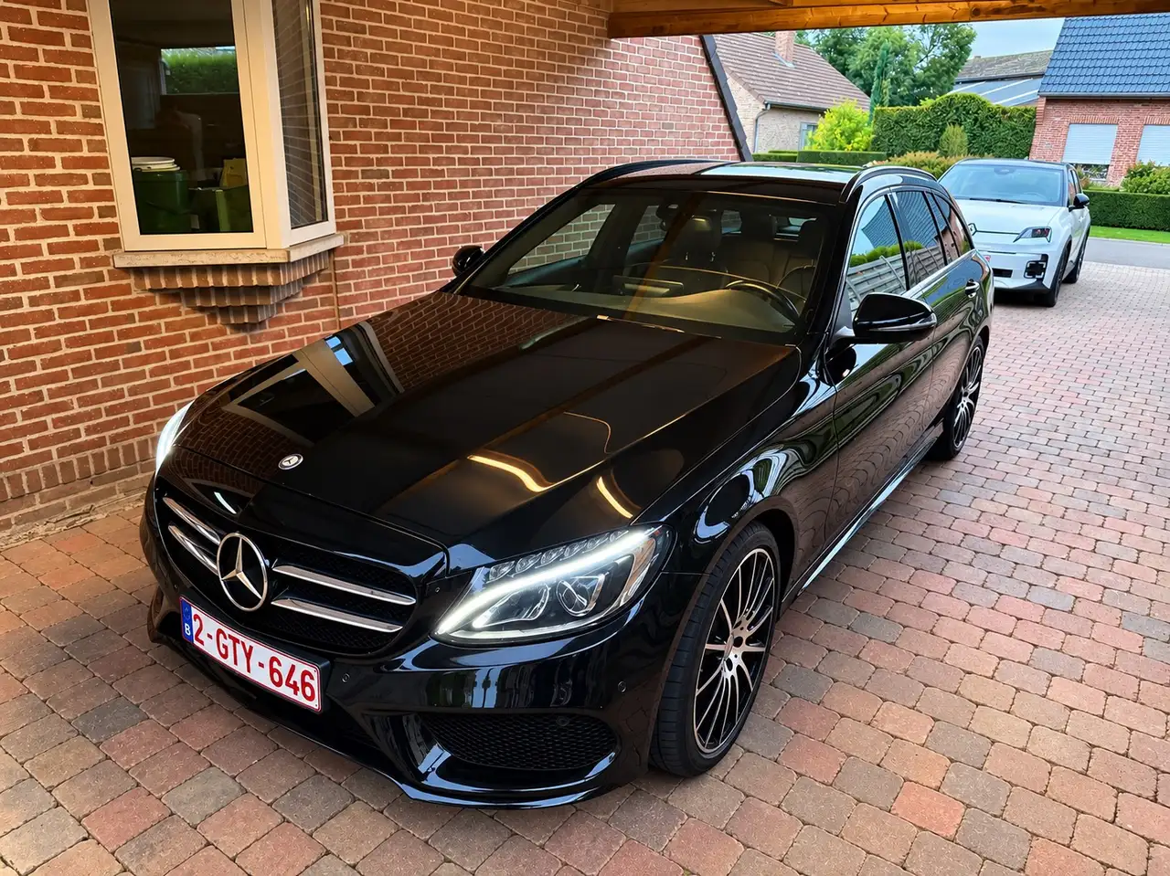 Mercedes-Benz C 180