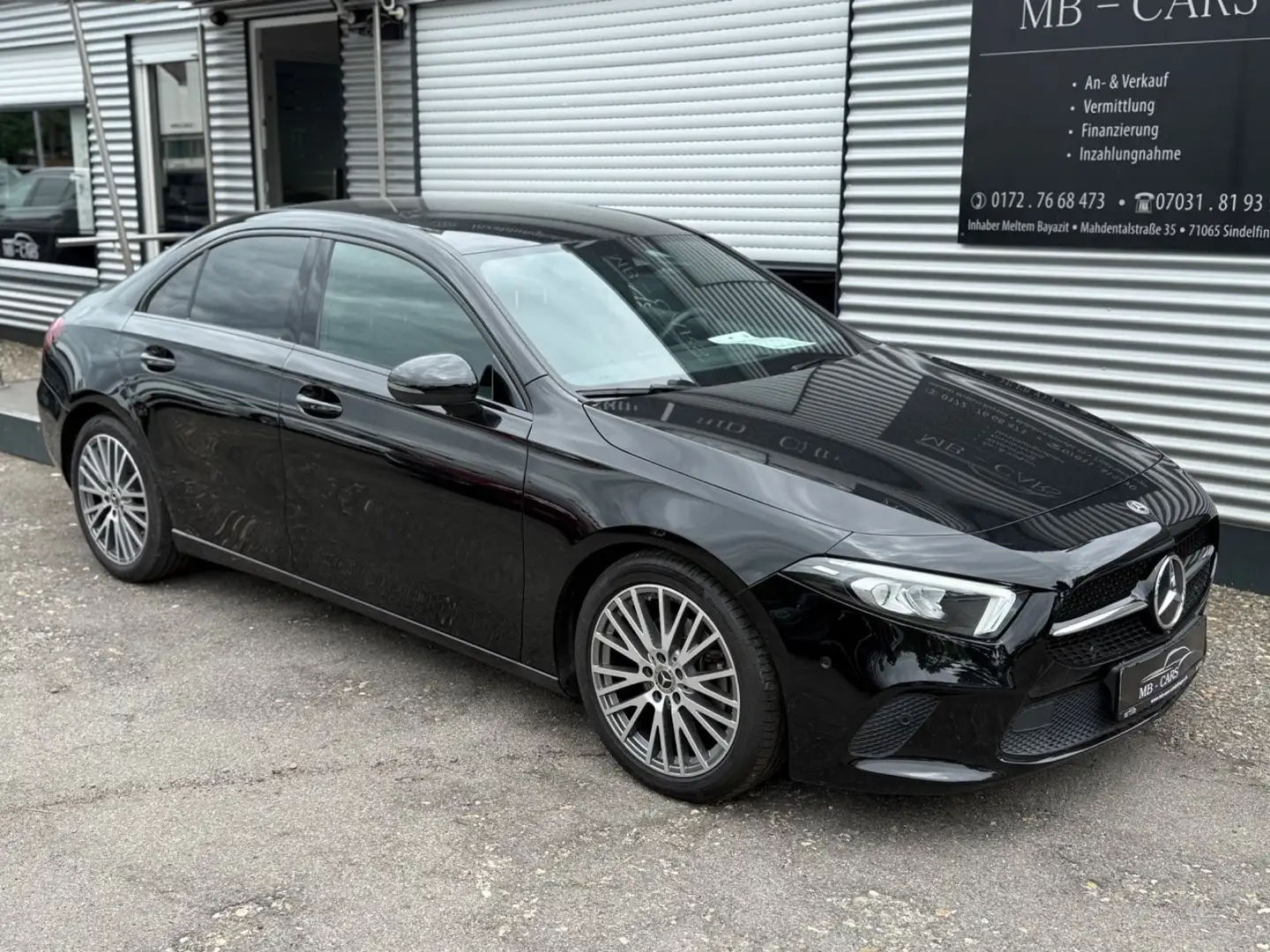 Mercedes-Benz A 180 d Progressive*NIGHT-PAKET*LED*VIRTUAL*LIMO Negro - 1