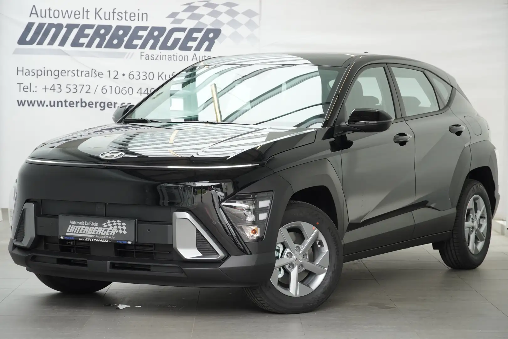Hyundai KONA Hybrid  Smart Line 1.6 GDI 2WD Schwarz - 1