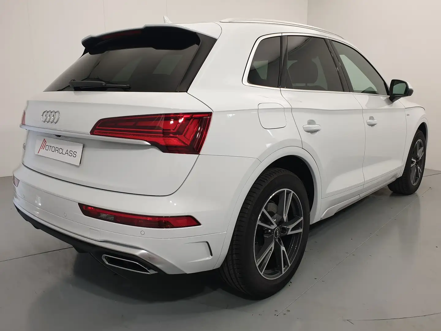 Audi Q5 35 2.0 tdi mhev 12v s line s tronic Blanc - 2