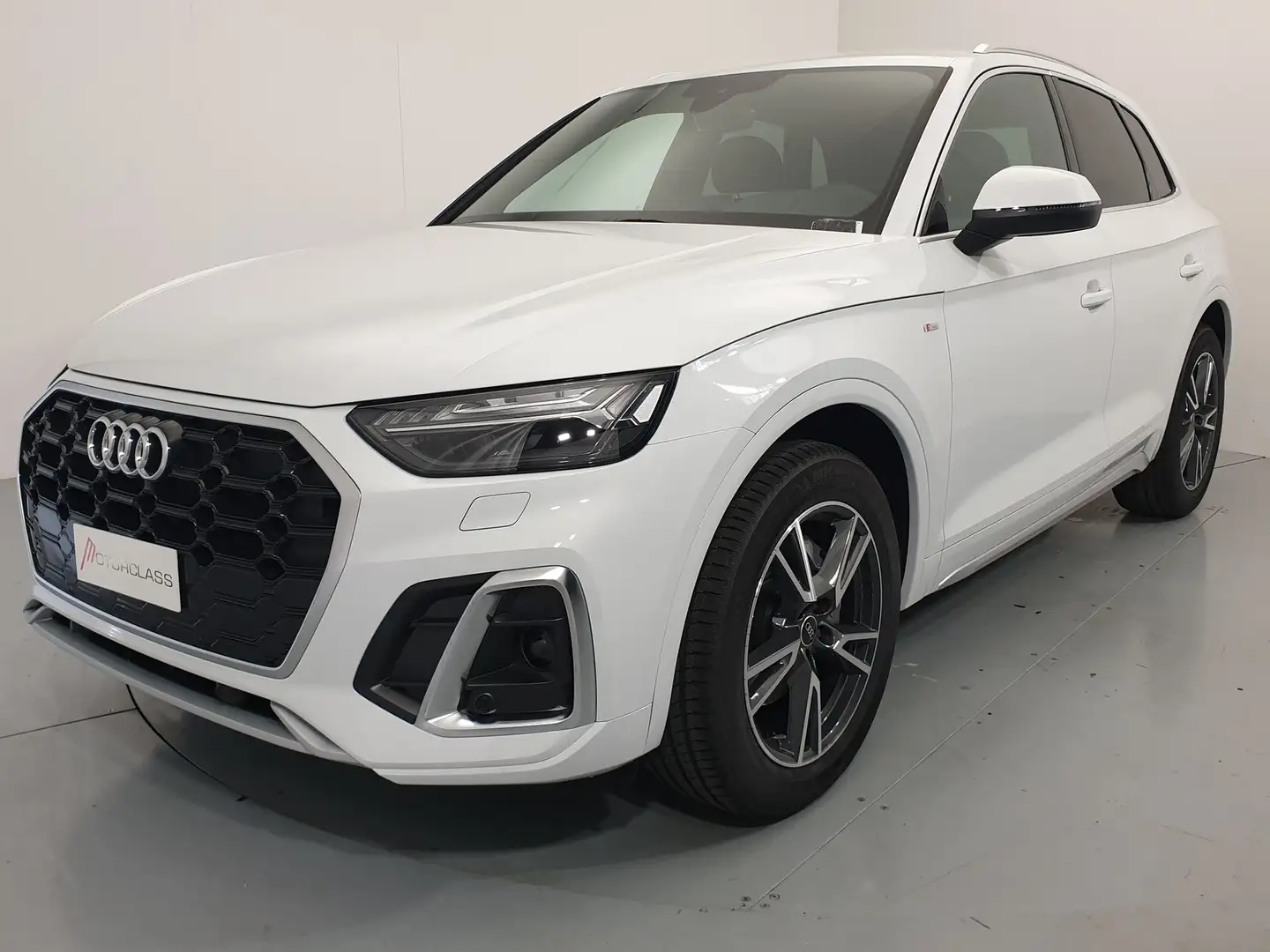 Audi Q5 35 2.0 tdi mhev 12v s line s tronic Blanc - 1