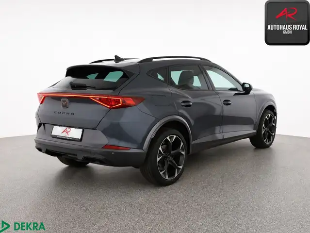 Cupra Formentor view 5