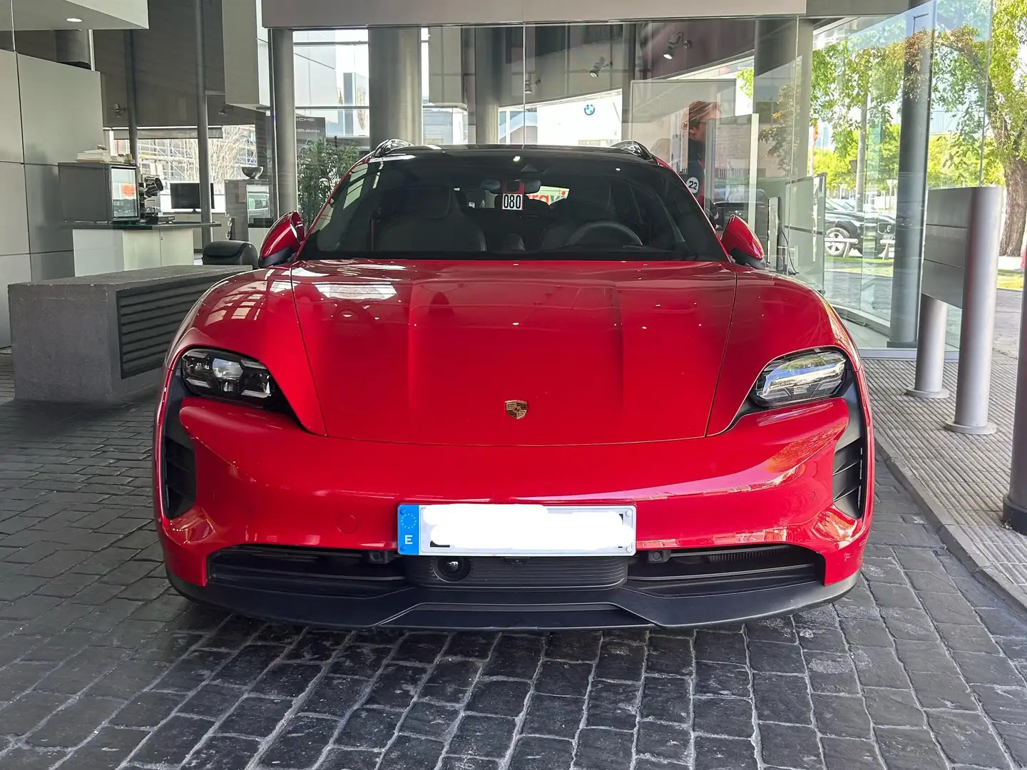 Porsche Taycan Taycan GTS Sport Turismo GTS Red - 2