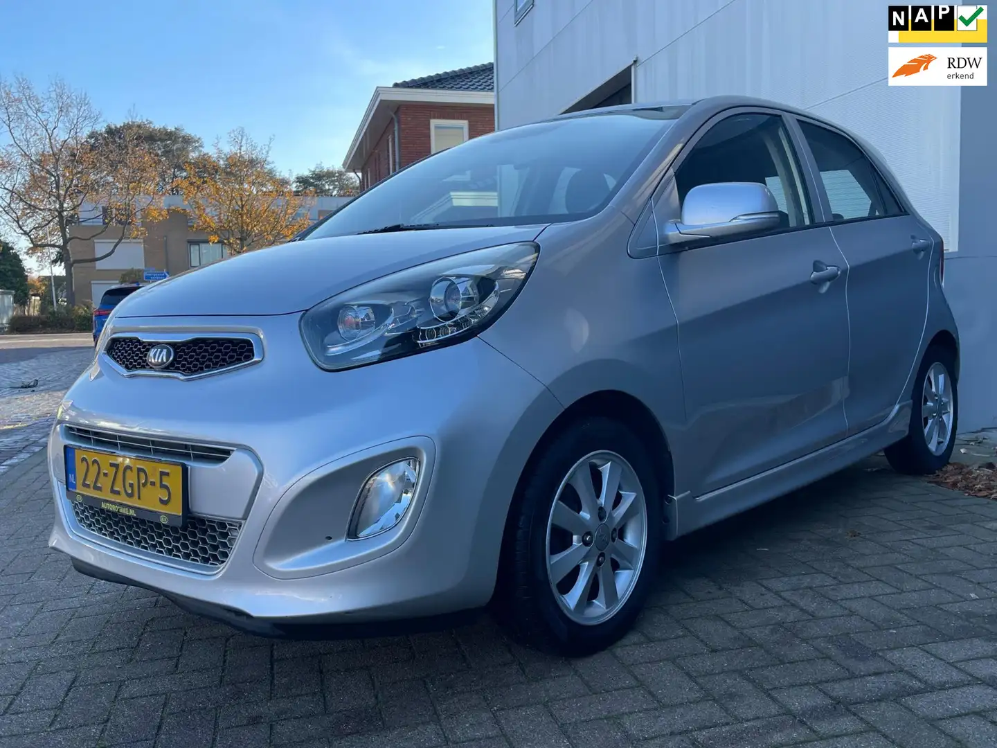 Kia Picanto 1.2 CVVT ISG Plus Pack/Led/Airco/4xElek-ramen/Aux/ Grijs - 1